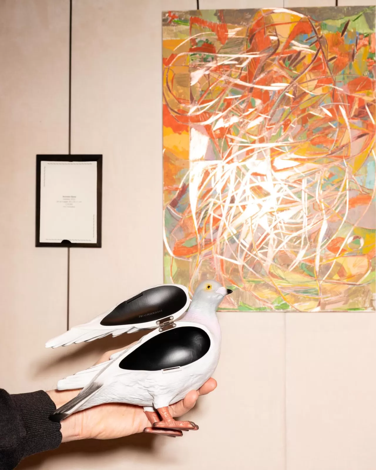 JW Anderson'dan Yeni Animals Koleksiyonu: Satışta