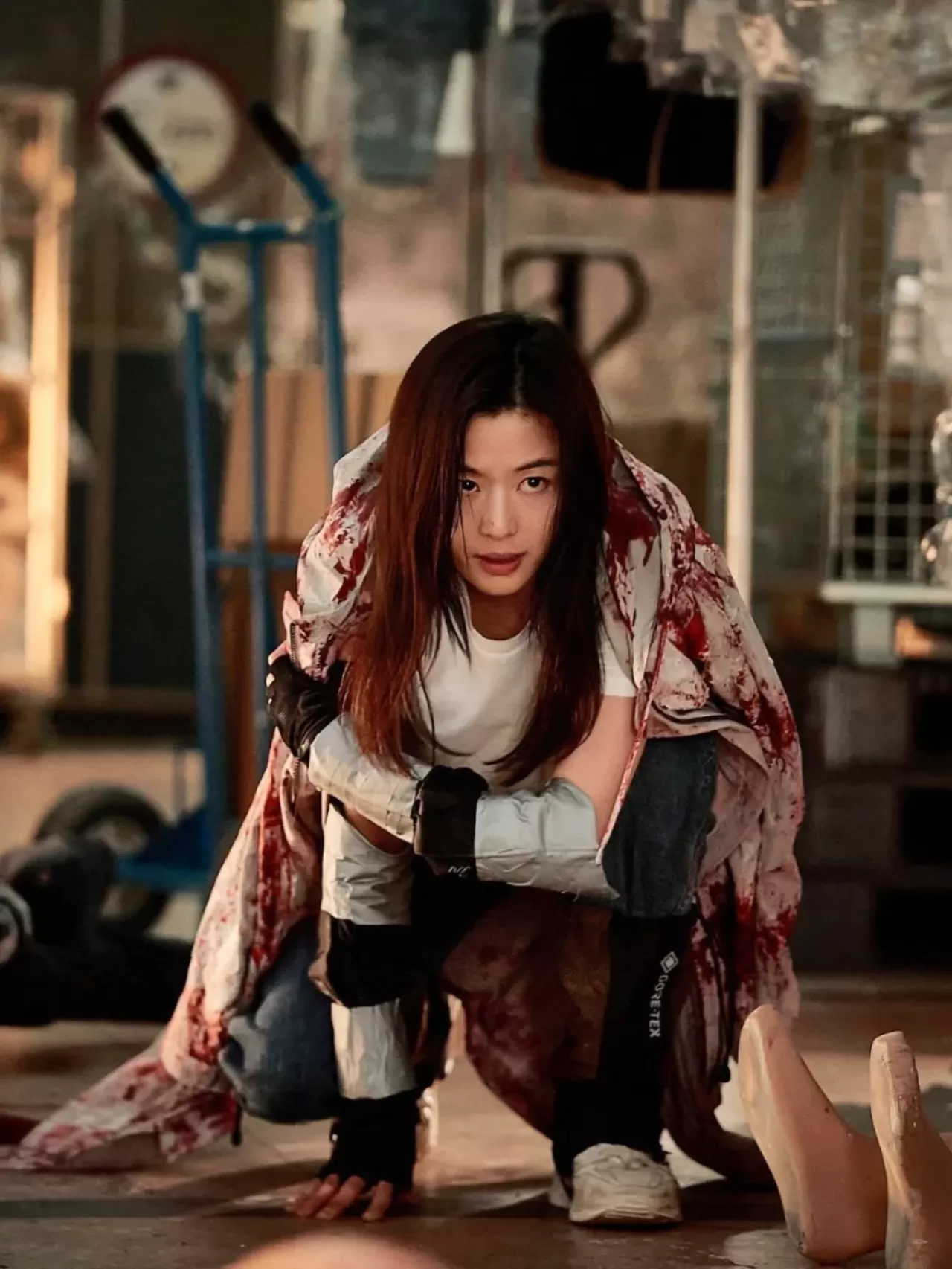 Gianna Jun'un Yeni Zombi Filmi The Colony'dan İlk Görseller Yayınlandı