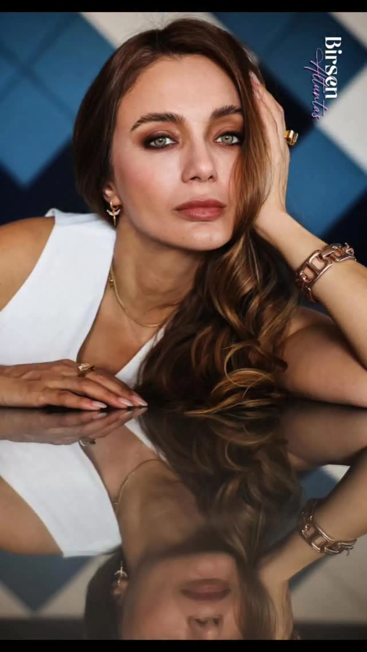 Damla Sönmez HBO'nun 'Kayıp Zaman' Dizisinde Belgin Rolünde