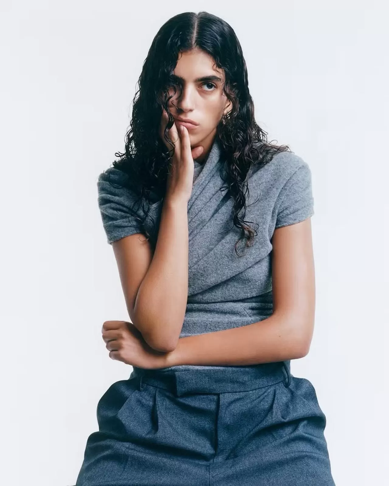 Balmain'den 2025 Sonbahar/Kış Koleksiyonu: M Magazine'de Görücüye Çıktı