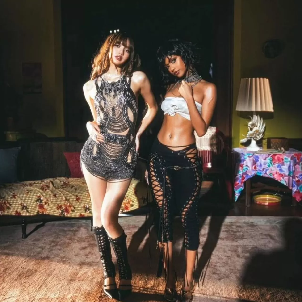 BLACKPINK LISA, Vogue Kore'ye Verdiği Röportajda Başarılı İş Birliklerinin Sırlarını Açıkladı