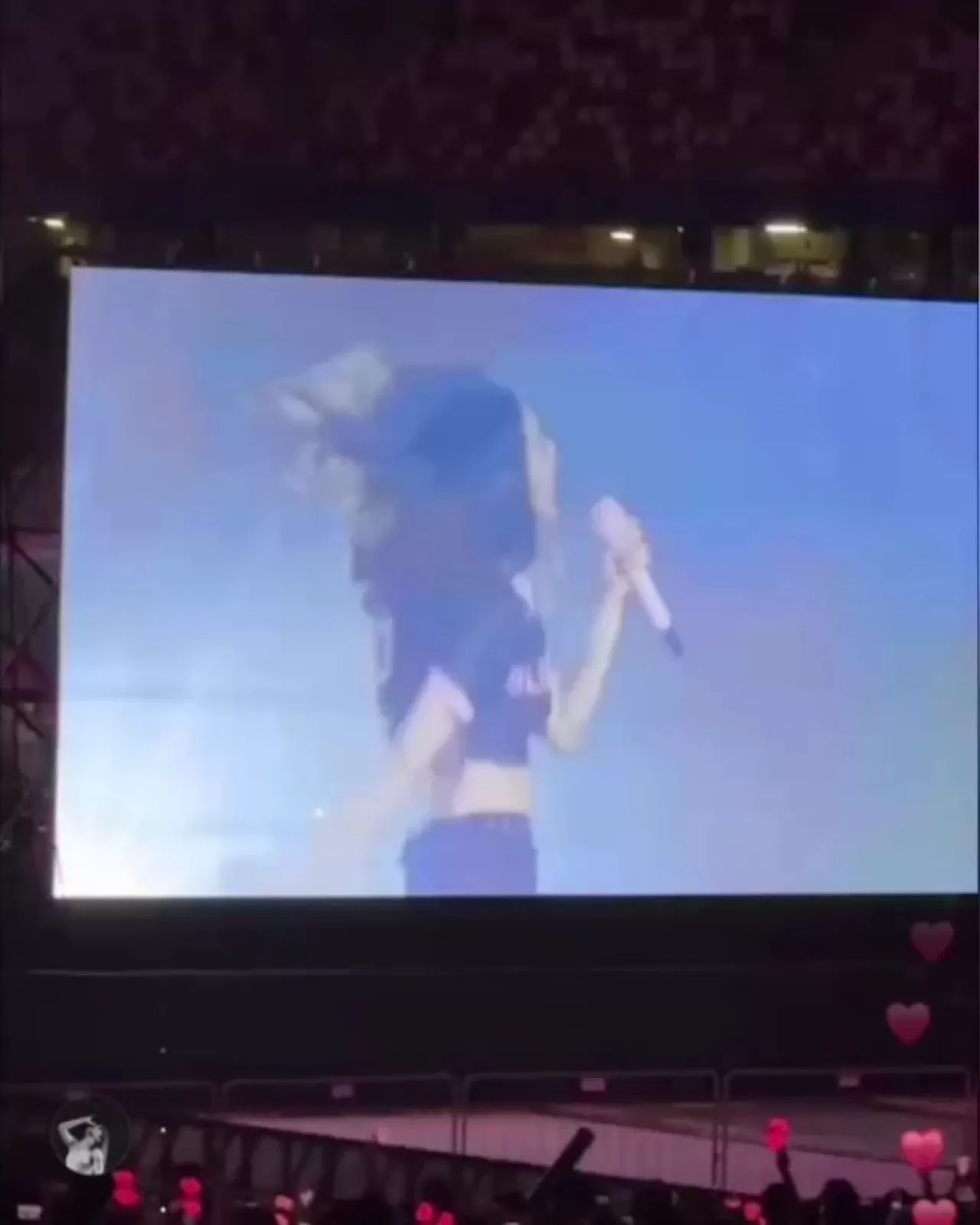 BLACKPINK, Singapur'da Muhteşem Bir Konserle Hayranlarını Büyüledi