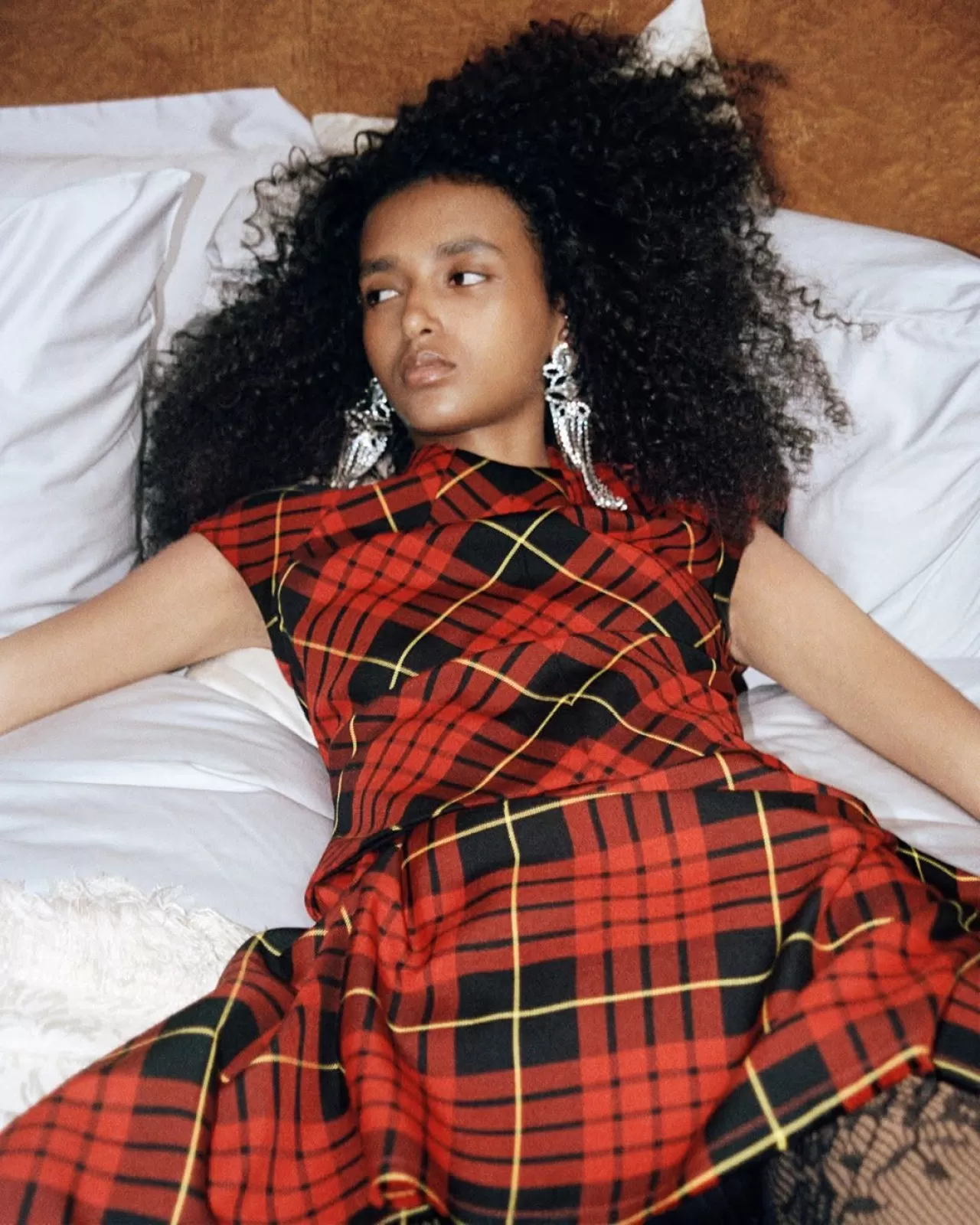 Alexander McQueen, 2026 İlkbahar/Yaz Ön Koleksiyonu'nun Yaratım Ekibini Duyurdu