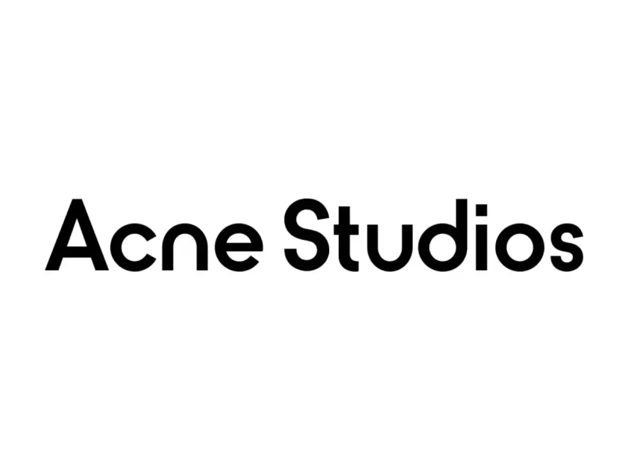 Acne Studios, Yeni Çanta Koleksiyonu ile Dikkat Çekiyor