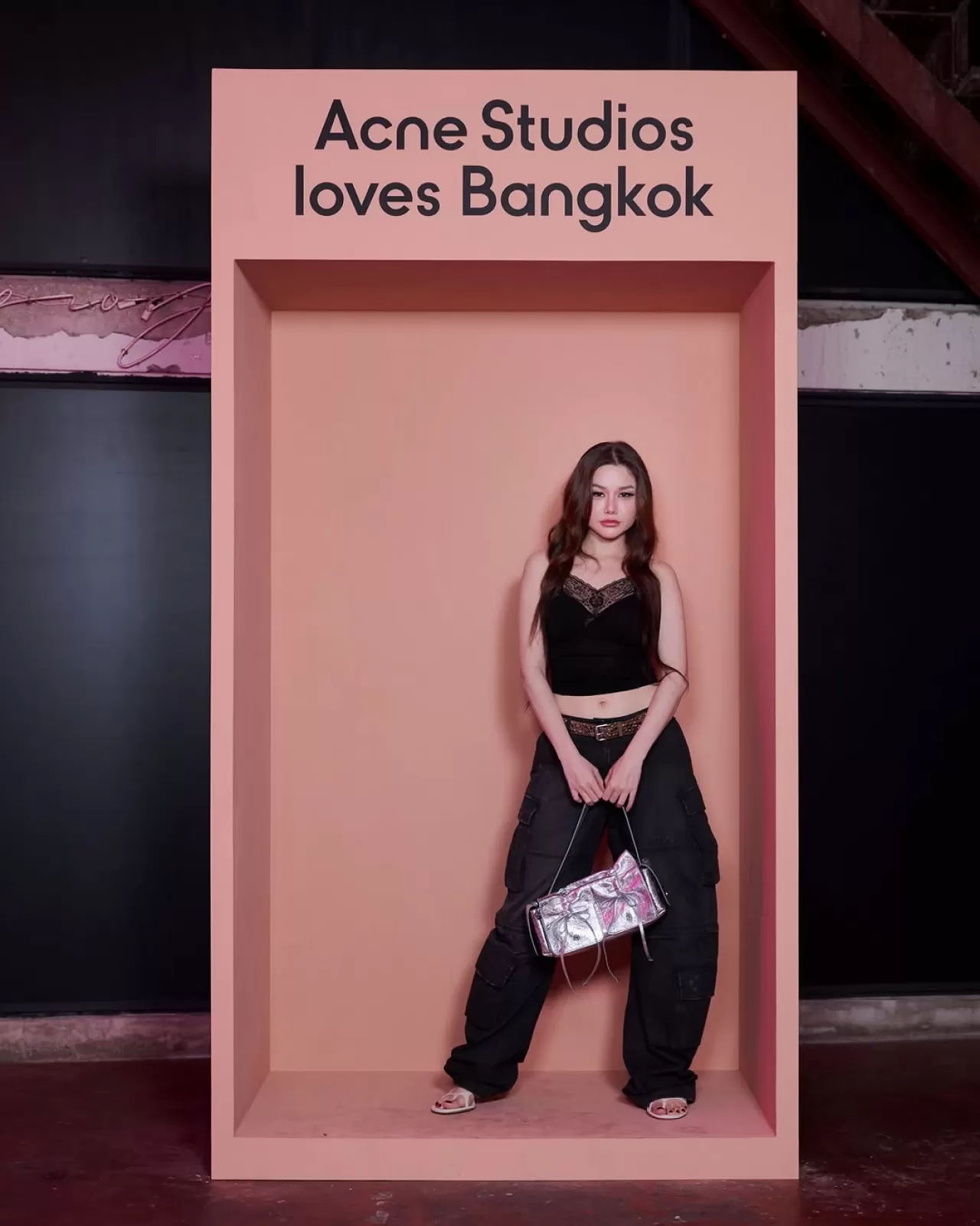 Acne Studios, Bangkok'ta Açılan Yeni Mağazasında Sanatsal Bir 