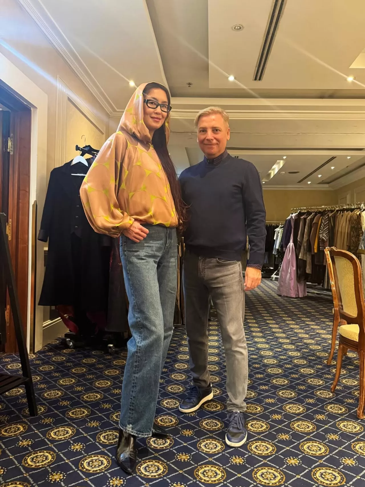 FashionTV CEO'su Masha Lisowska, Atıl Kutoğlu'nun 2026 İlkbahar/Yaz Koleksiyonu ile Viyana'da