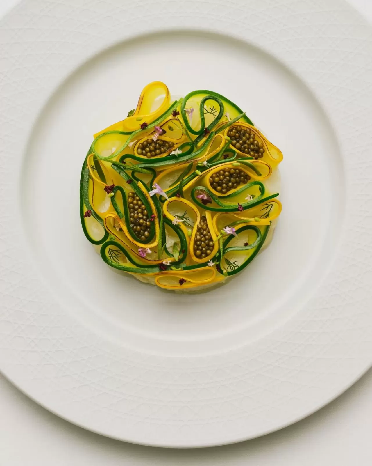 Michelin Yıldızlı Şef Anne-Sophie Pic'ten Pekin'deki Dior Restoranı İçin Özel Menü