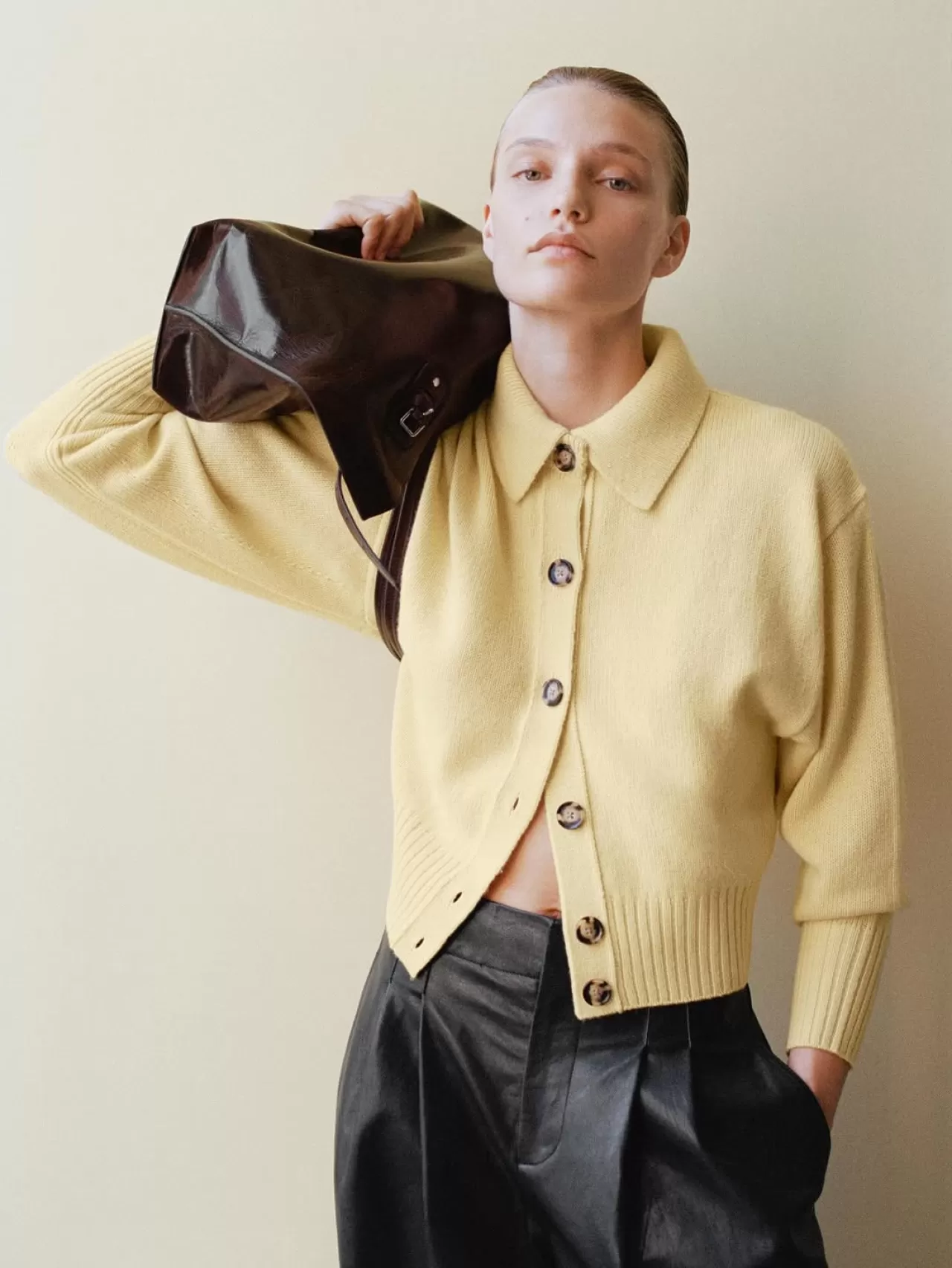 Proenza Schouler, 2026 İlkbahar Öncesi Koleksiyonundan 'Rocio Cardigan'ı Tanıttı