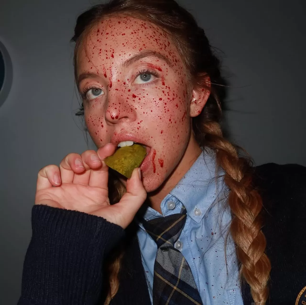 Sidney'de Perde Açılan Housemaid Filmi, Gösterimde