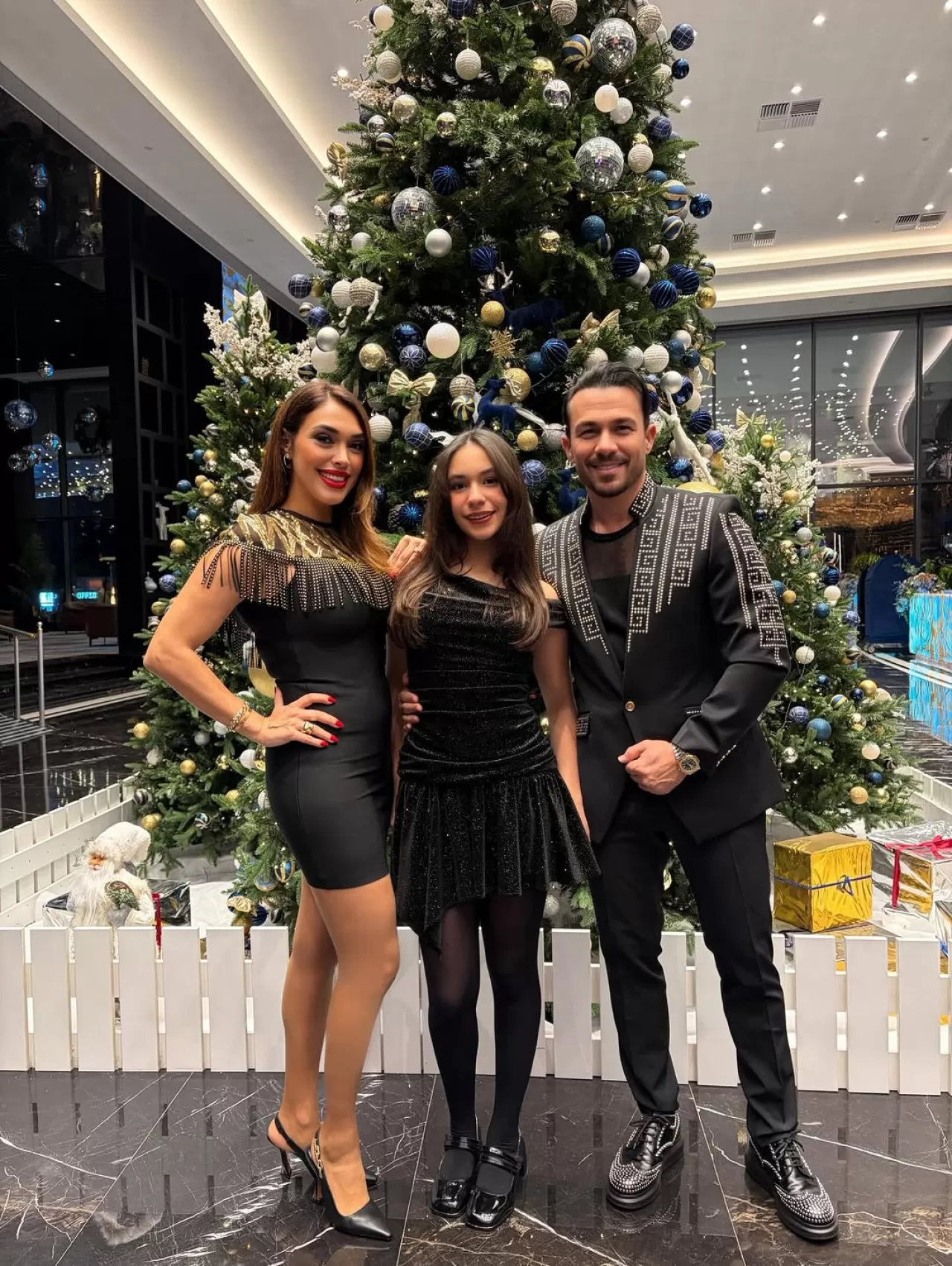 Zuhal Topal'dan Yeni Yıl Mesajı