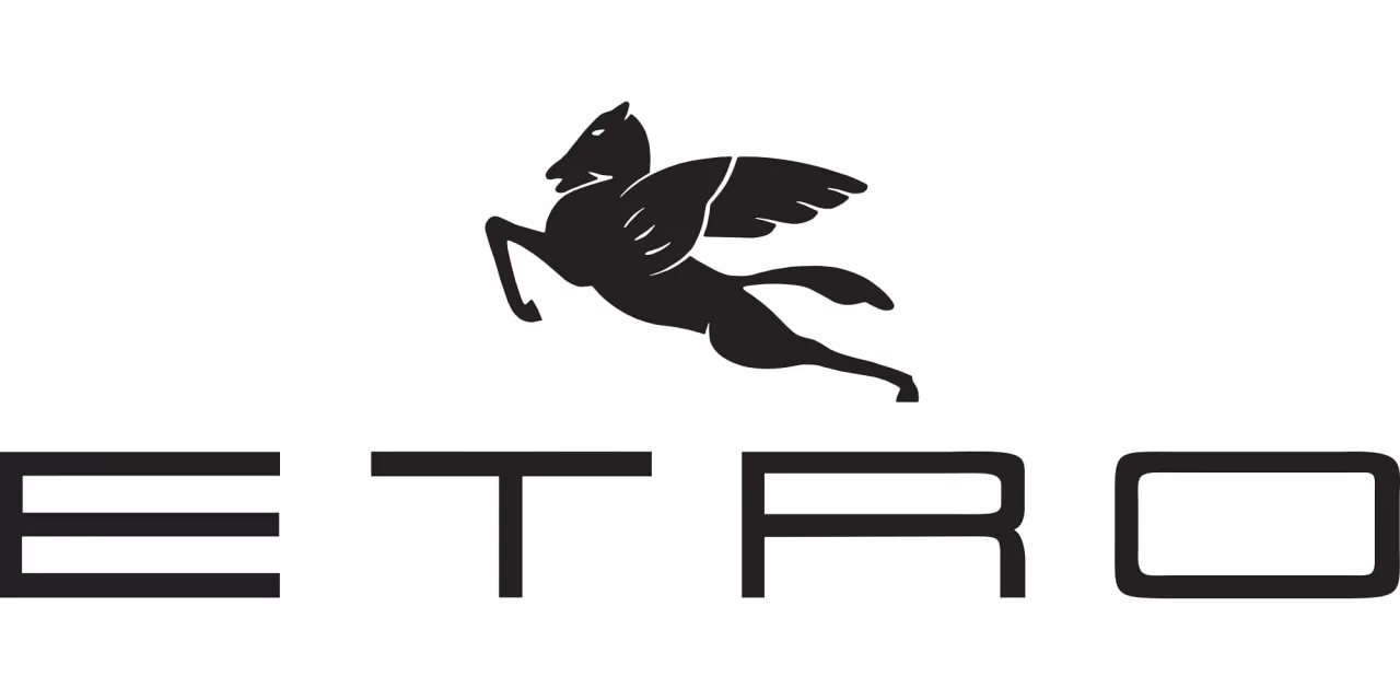 Etro'nun Bahar Yaz 2026 Koleksiyonu: İşlemeler ve Hafiflik Vurgusu Öne Çıkıyor