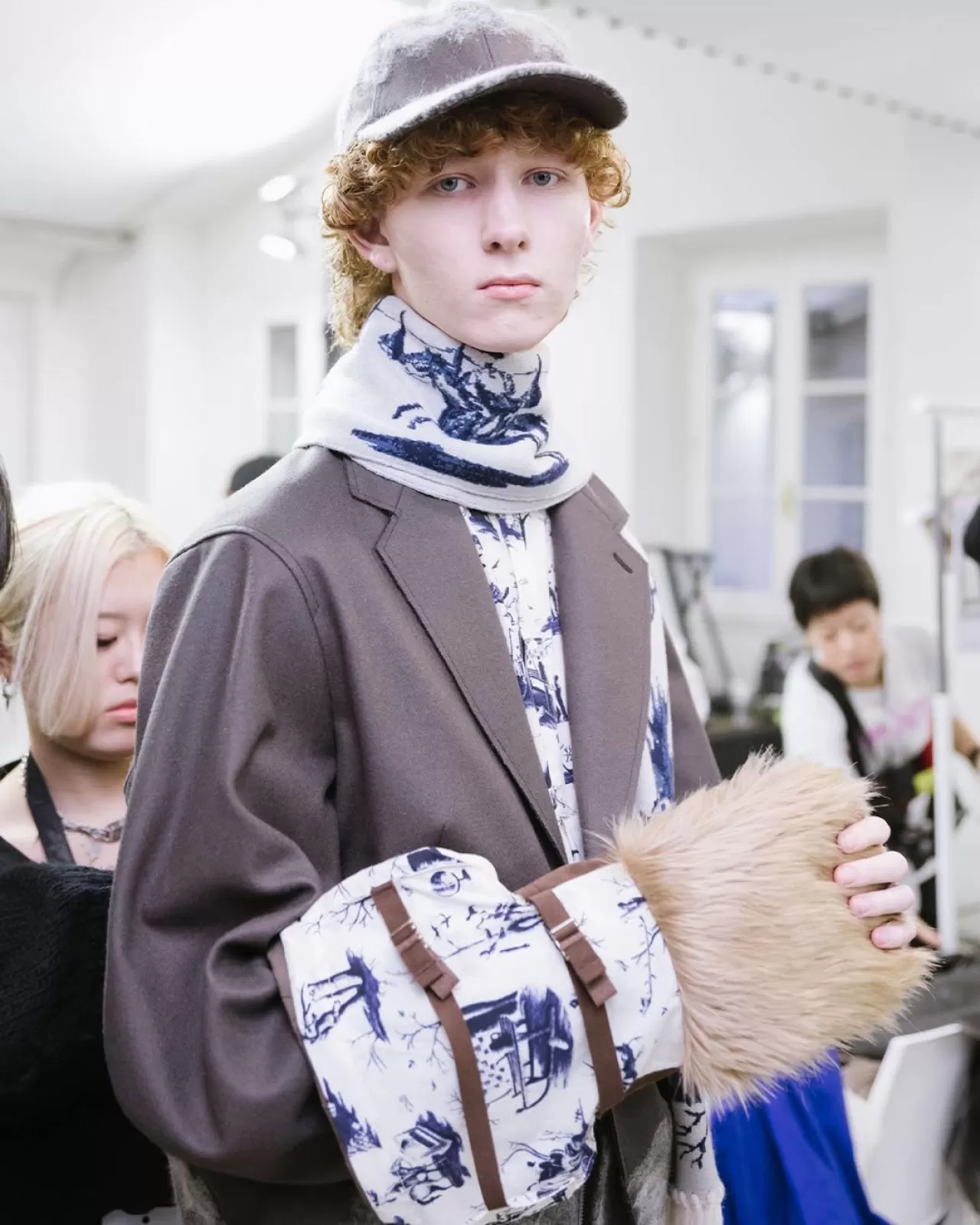 Pitti Uomo 109'da SHINYA KOZUKA'nın FW26 Koleksiyonu Dikkat Çekti