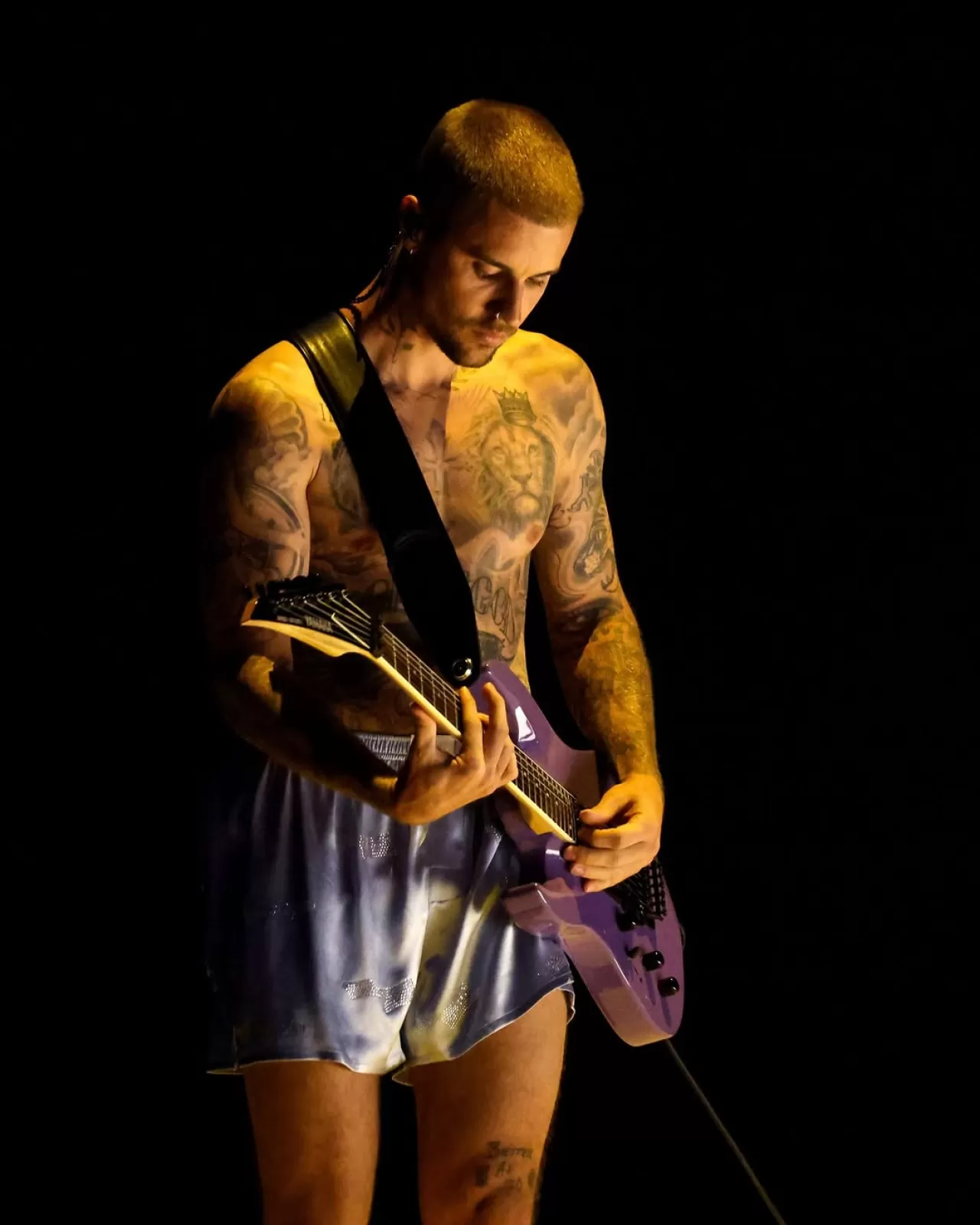 Justin Bieber Grammy 2026'da Sürpriz Performansla Sahneye Döndü