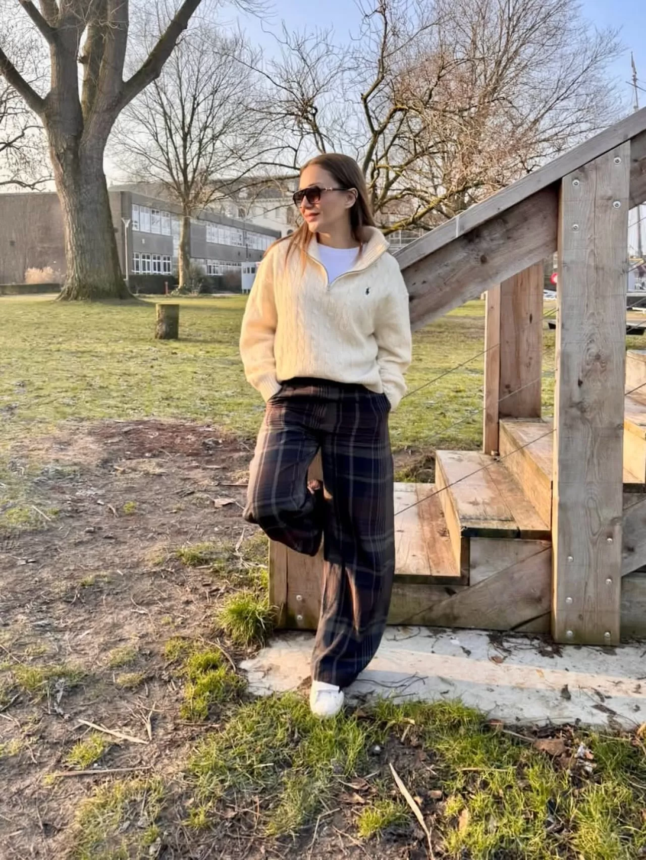 Damla Sönmez'in Stil Danışmanı Paylaşımı Sosyal Medyada İlgi Gördü