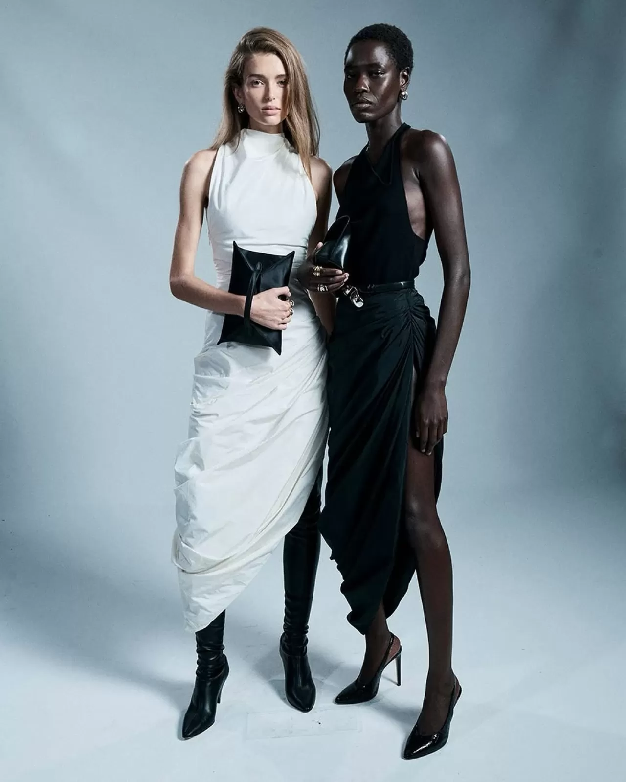 Altuzarra 2026 İlkbahar Koleksiyonu'nda Zarif Elbiseler Öne Çıkıyor