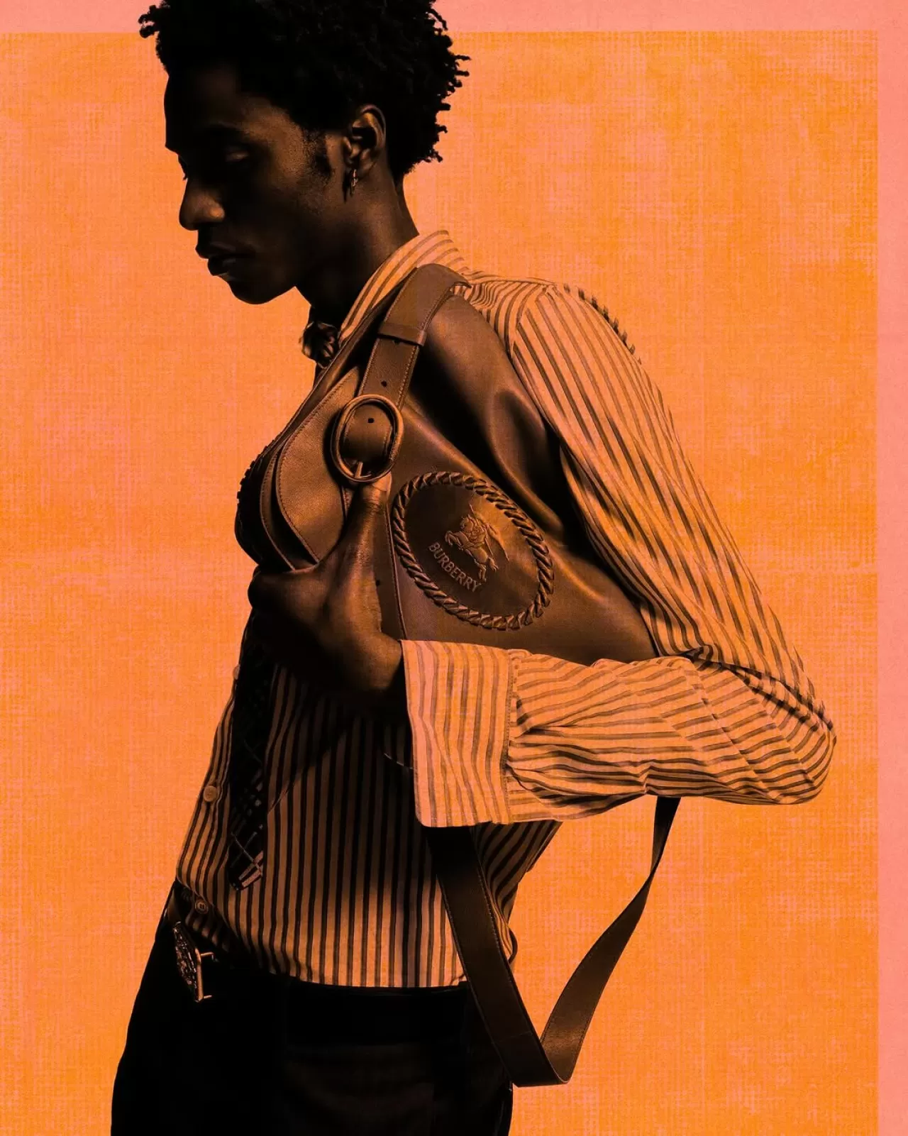 Burberry'nin Yeni Koleksiyonu: Seyahatin Olmazsa Olmazları