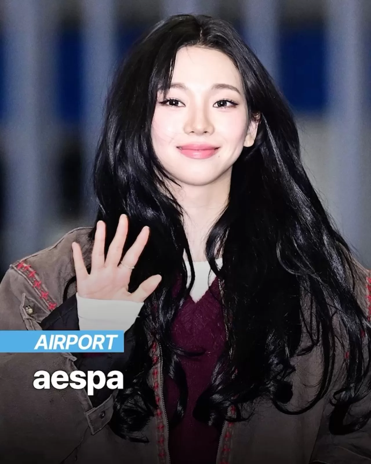 aespa Üyeleri İncheon Havalimanı'nda Hayranlarını Selamladı