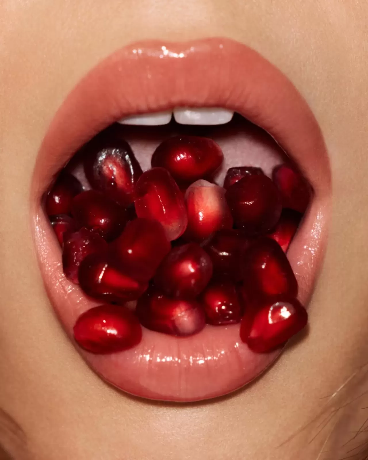 Kylie Cosmetics ve Ulta Beauty'den Nar Özlü Dudak Kremi