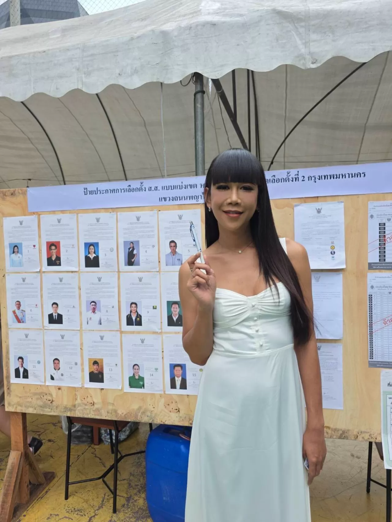 Tayland'da Genç Seçmenler Oy Kullanmaya Çağrıldı