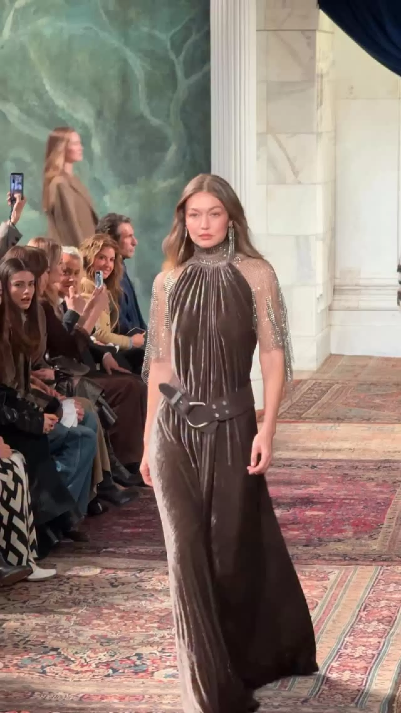 Ralph Lauren'in 2026 Sonbahar/Kış Koleksiyonu Moda Haftası'nda Tanıtıldı
