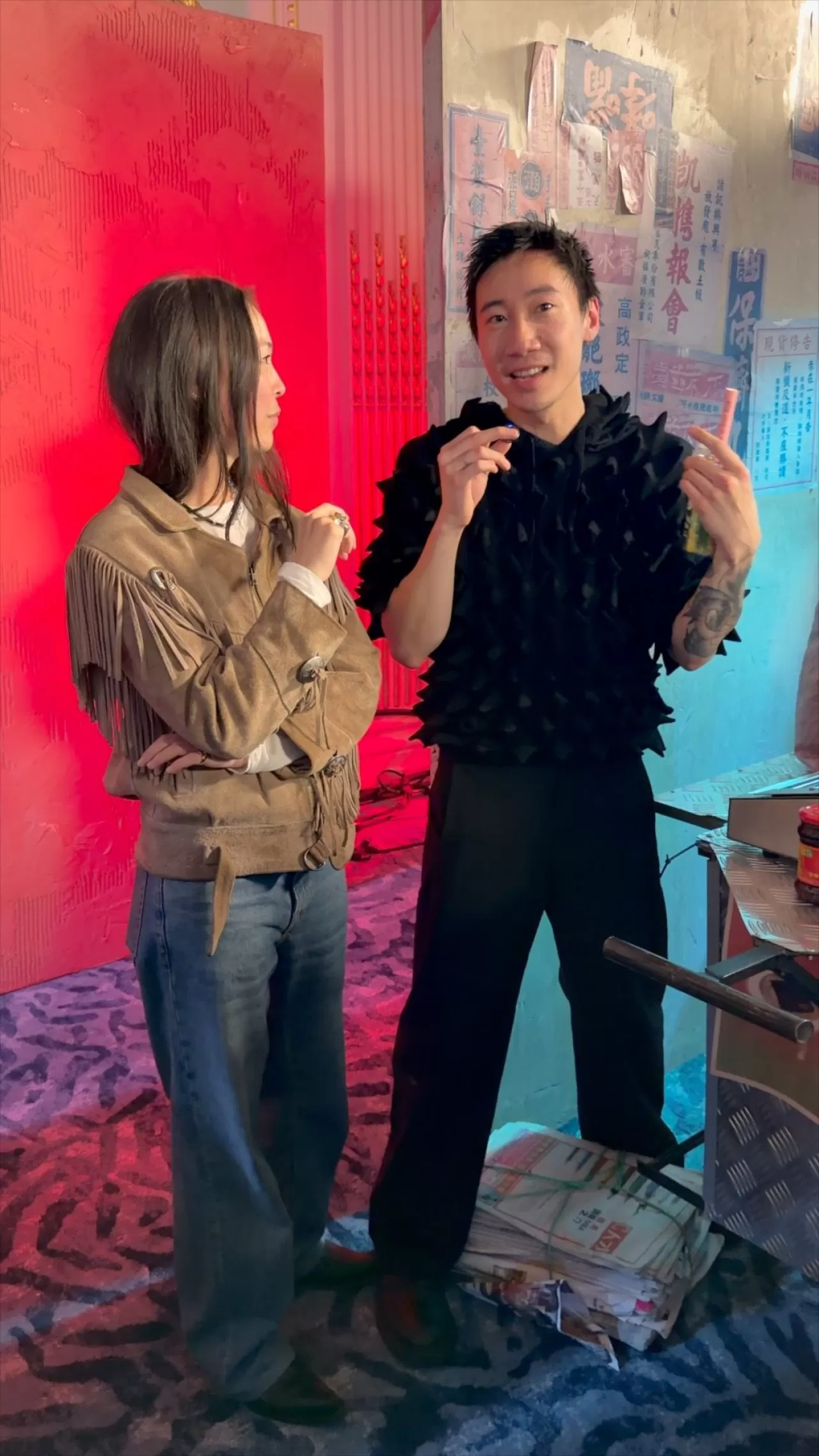 Chet Lo, Londra Moda Haftası'na Hong Kong Enerjisi Getirdi