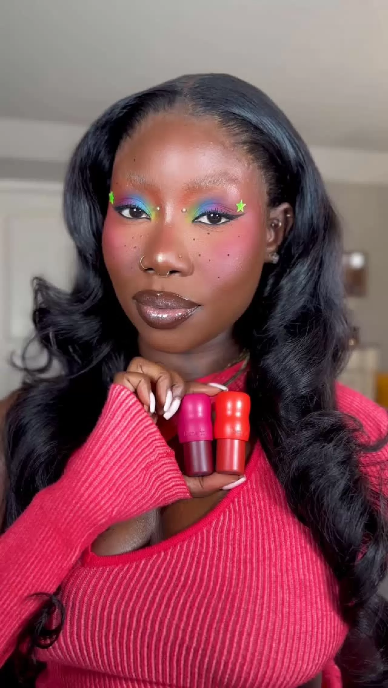 Benefit Cosmetics, Renkli ve Eğlenceli 