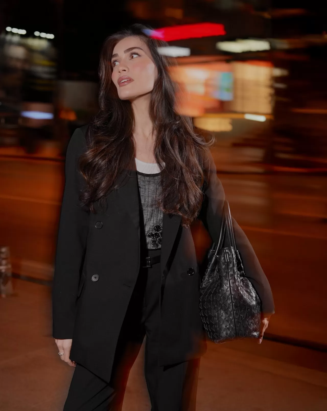 İpekyol ve The City Lights İşbirliği: Şehrin Işıltısı Koleksiyonda