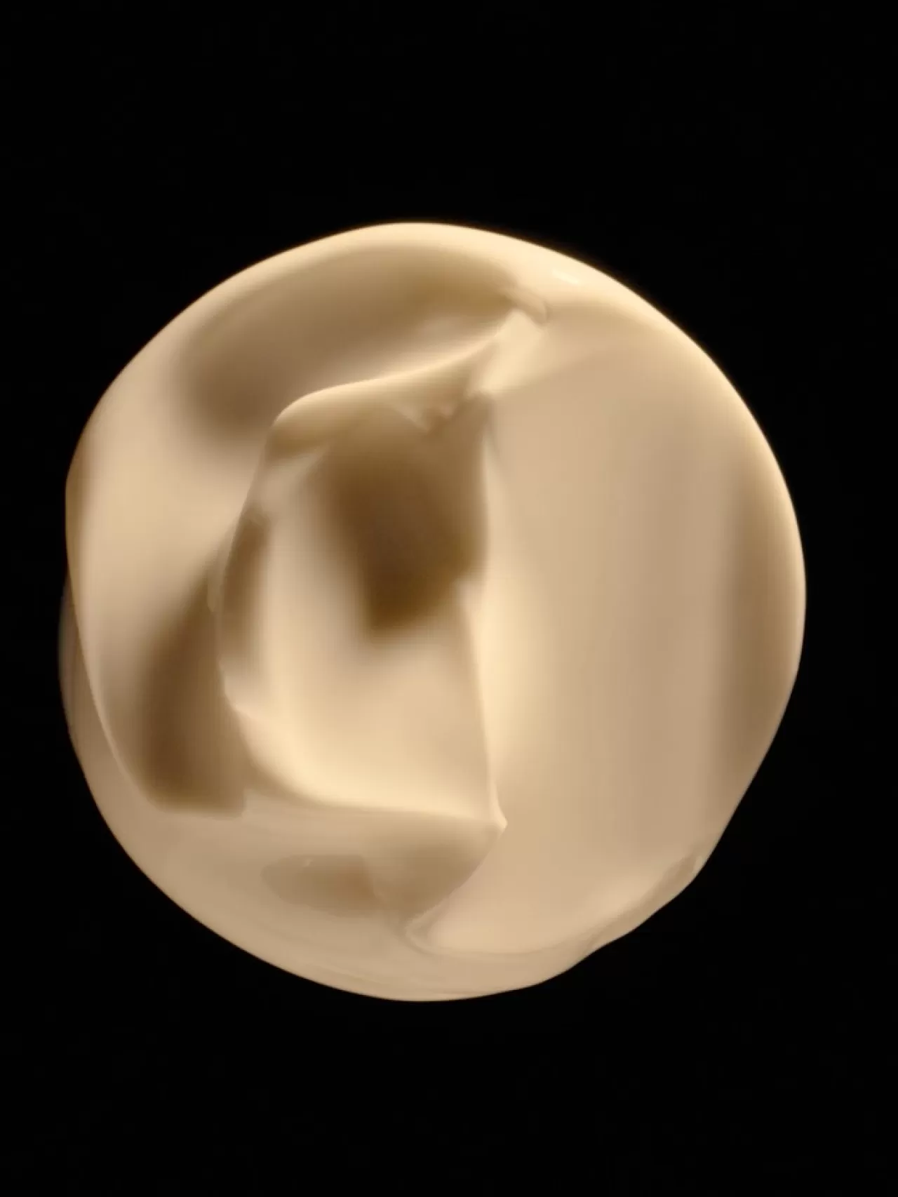 Chanel SUBLIMAGE La Crème'yi Üç Farklı Dokuda Sunuyor