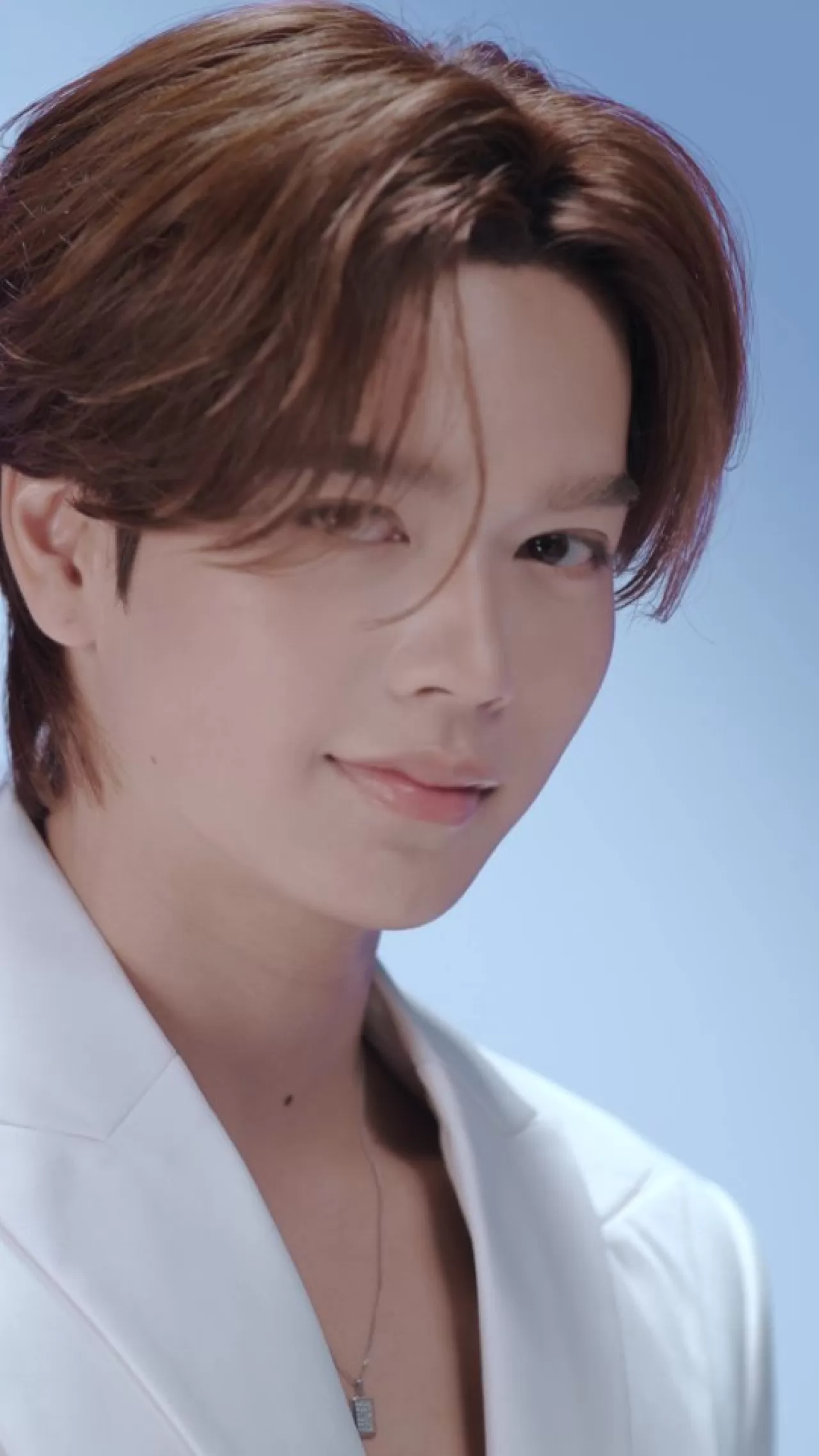 Taylandlı Oyuncu Mark'tan DR Ally İşbirliği: Cilt Bakımında Yeni Dönem