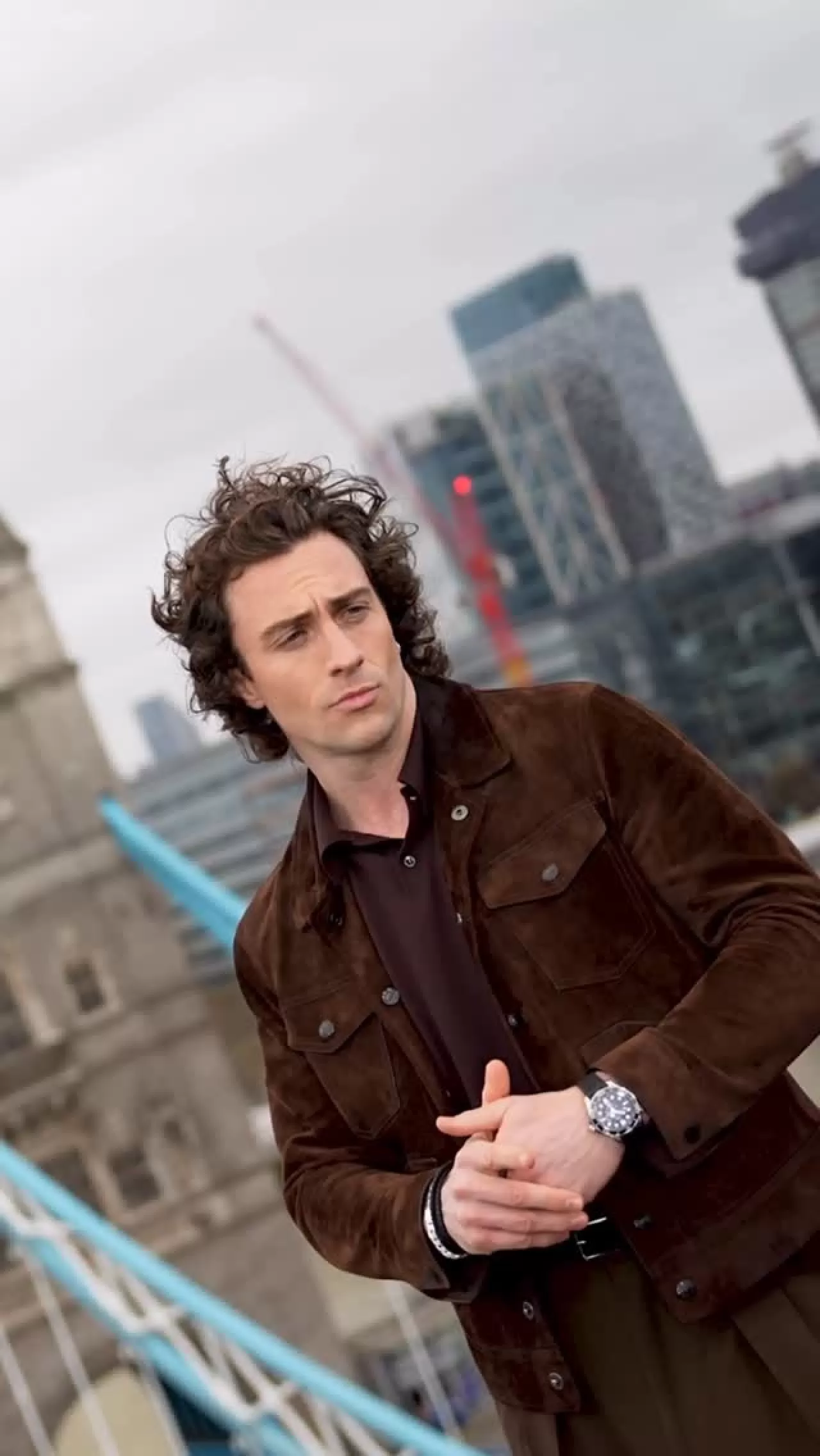 Aaron Taylor-Johnson, Fuze Prömiyerinde Omega Efsanesi Giydi