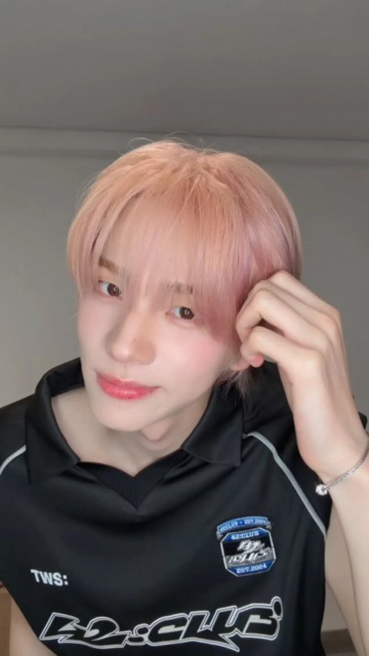 TWS 2. Fan Buluşması '42:CLUB' Seul'de Başlıyor