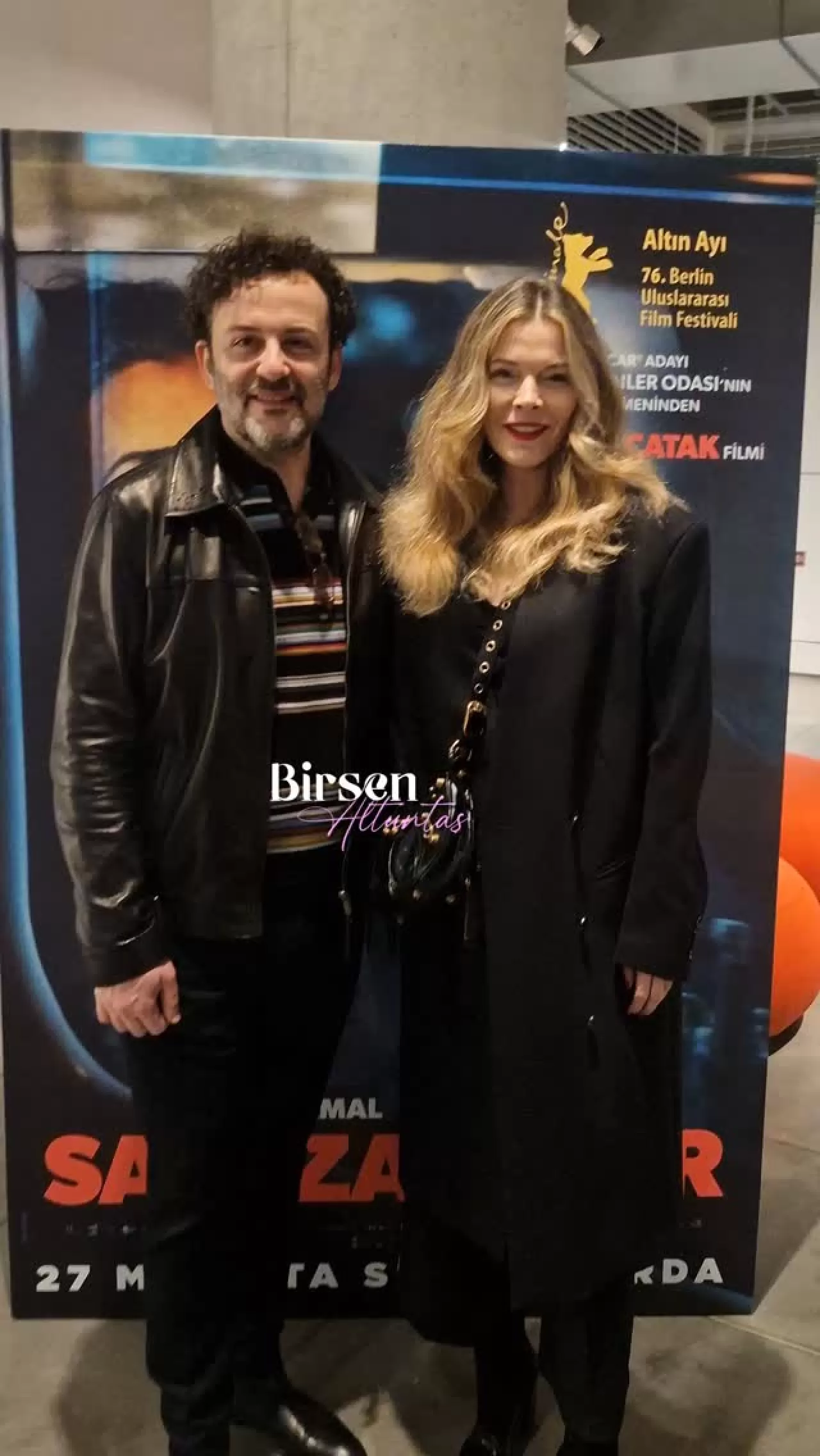 Begüm Kütük ve Erdil Yaşaroğlu, Sarı Zarflar Filminin Galasına Katıldı: Bana Safiye'nin Eşi Diyorlar