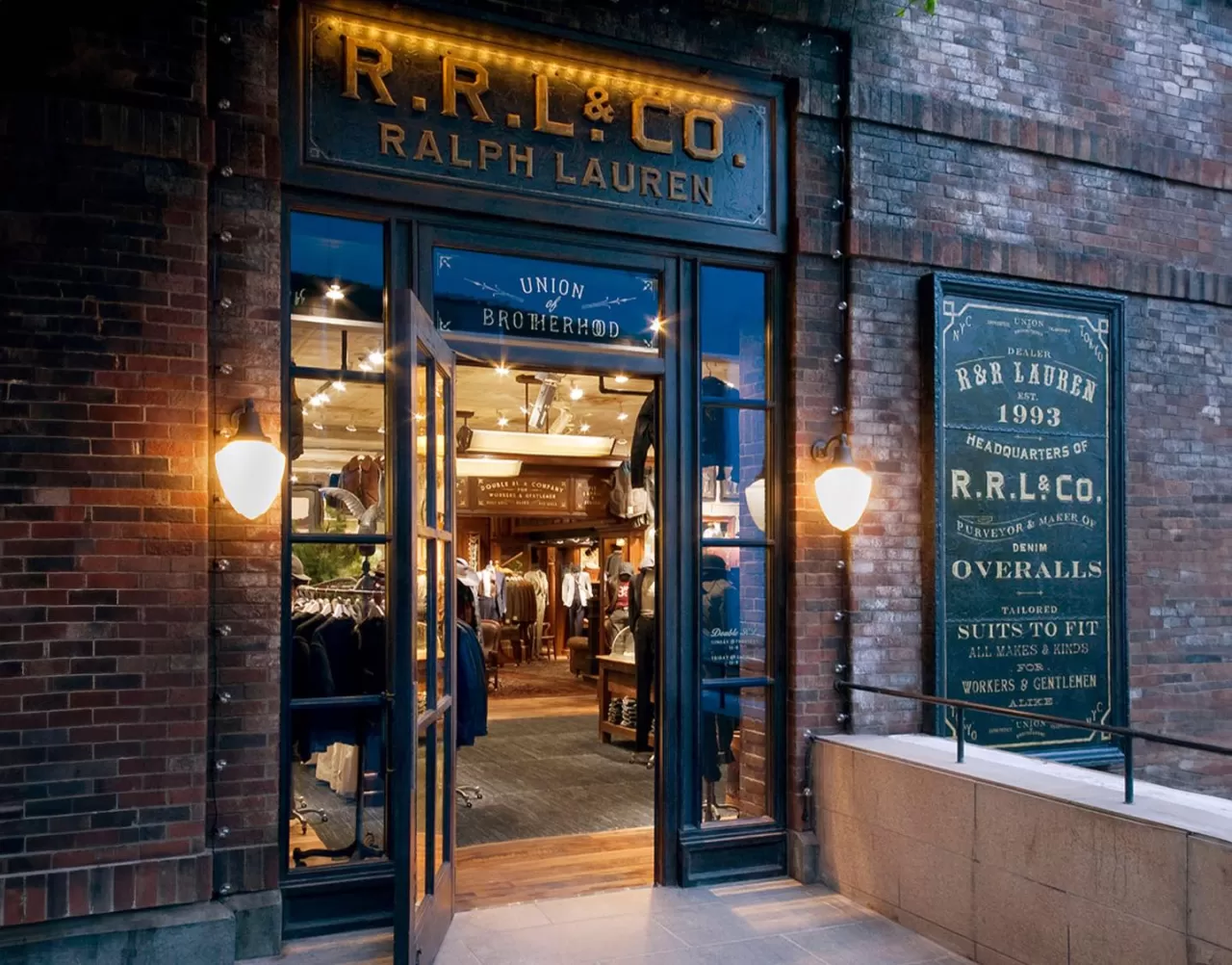 Double RL Tokyo'da Yeni Yaz Koleksiyonunu Tanıtıyor