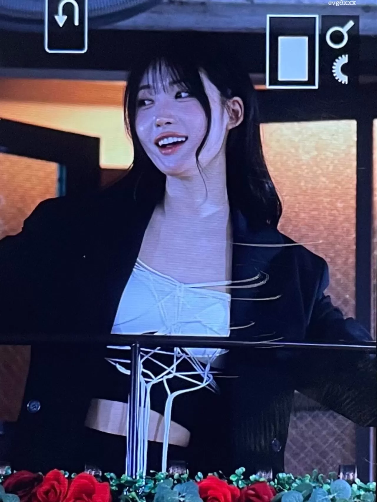 EVERGLOW Türkiye'de Hayranlarıyla Buluştu