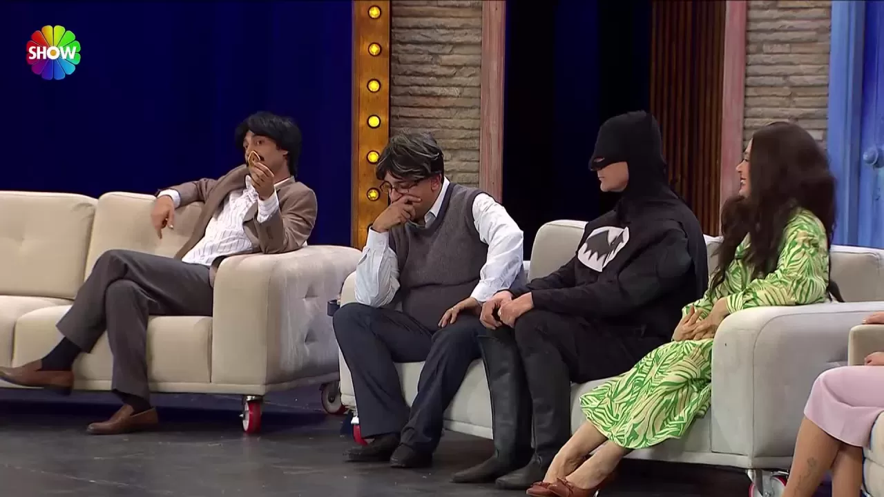 Yarasa Adam Mesut'tan Erzincan Türküsü Sürprizi