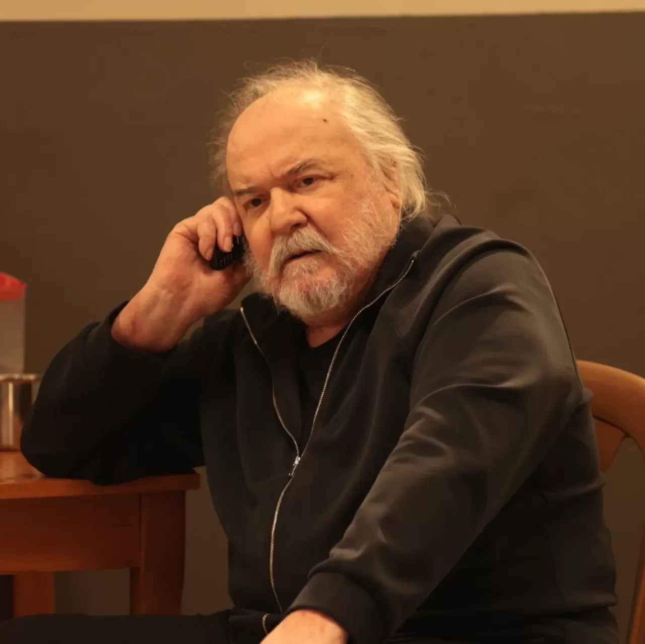 Çetin Tekindor Çirkin'de Kilo Aldı: Bu Akşam Star TV'de Başlıyor