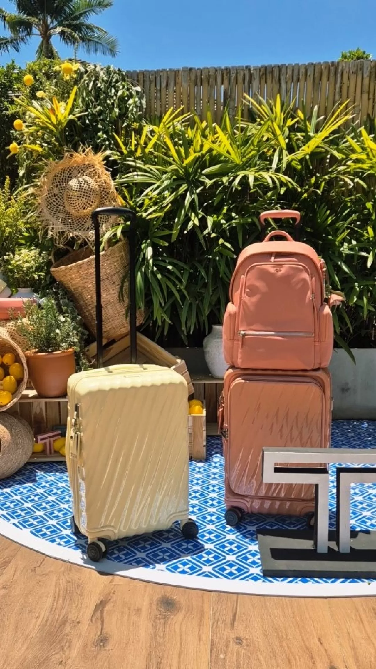 TUMI'nin 2026 Bahar Koleksiyonu: Akdeniz'den Esintilerle Seyahatin Yeni Yüzü