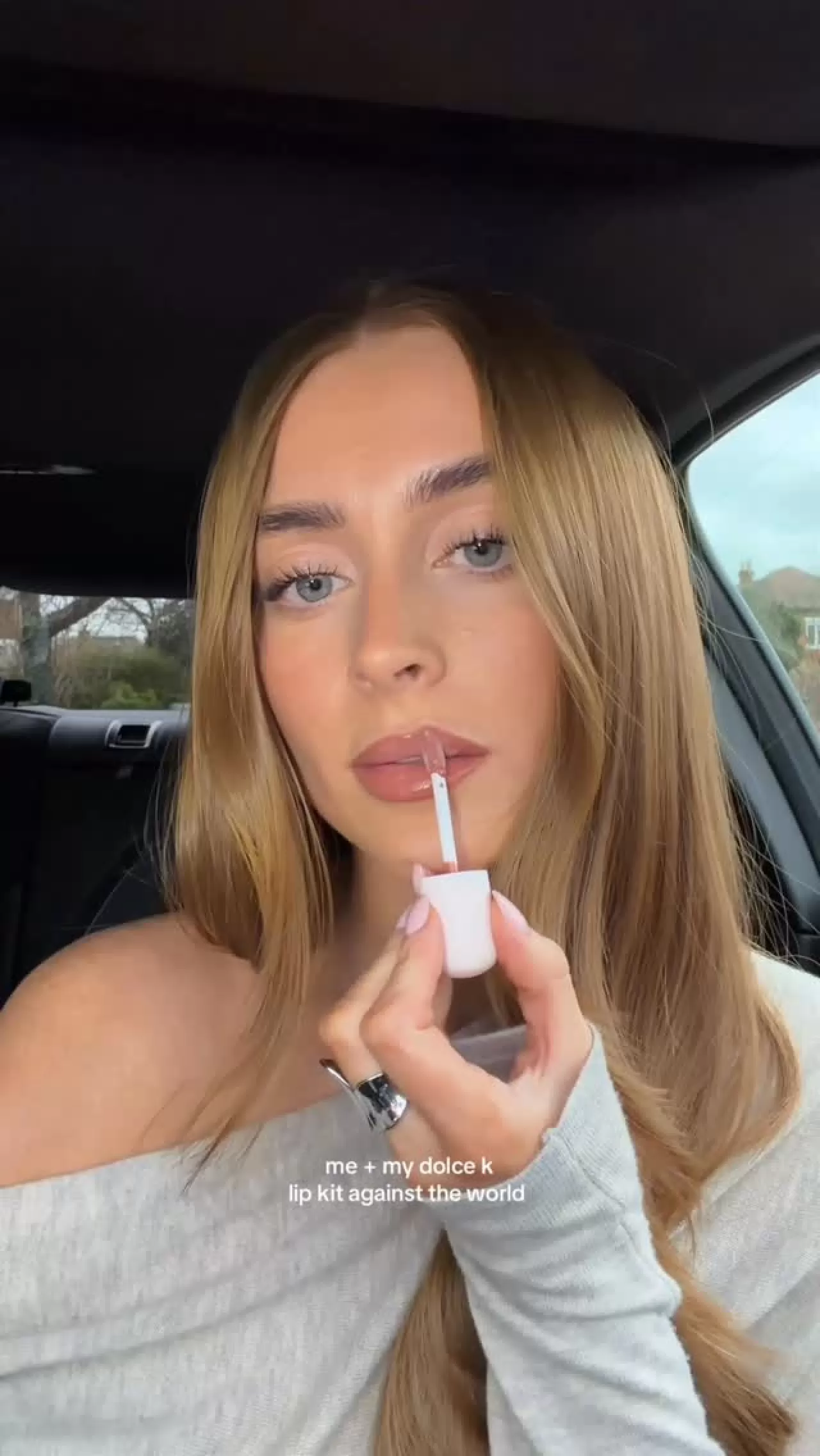 Kylie Jenner'ın Dolce K Glossy Lip Kit'i Shaunna Xdale ile Öne Çıkıyor