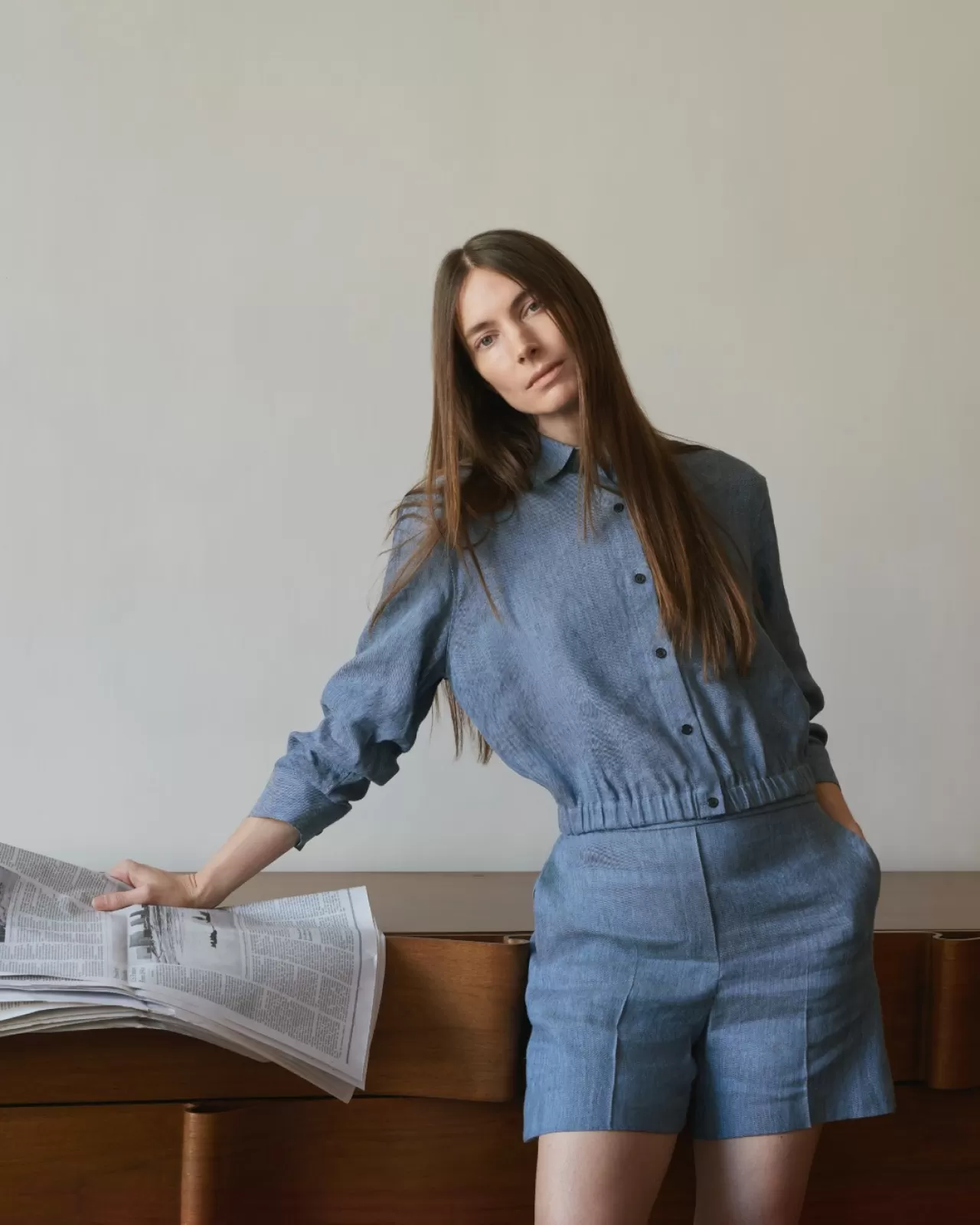 Theory'nin Yeni Keten Koleksiyonu: Jessica Miller ile Yaşamın İçinde