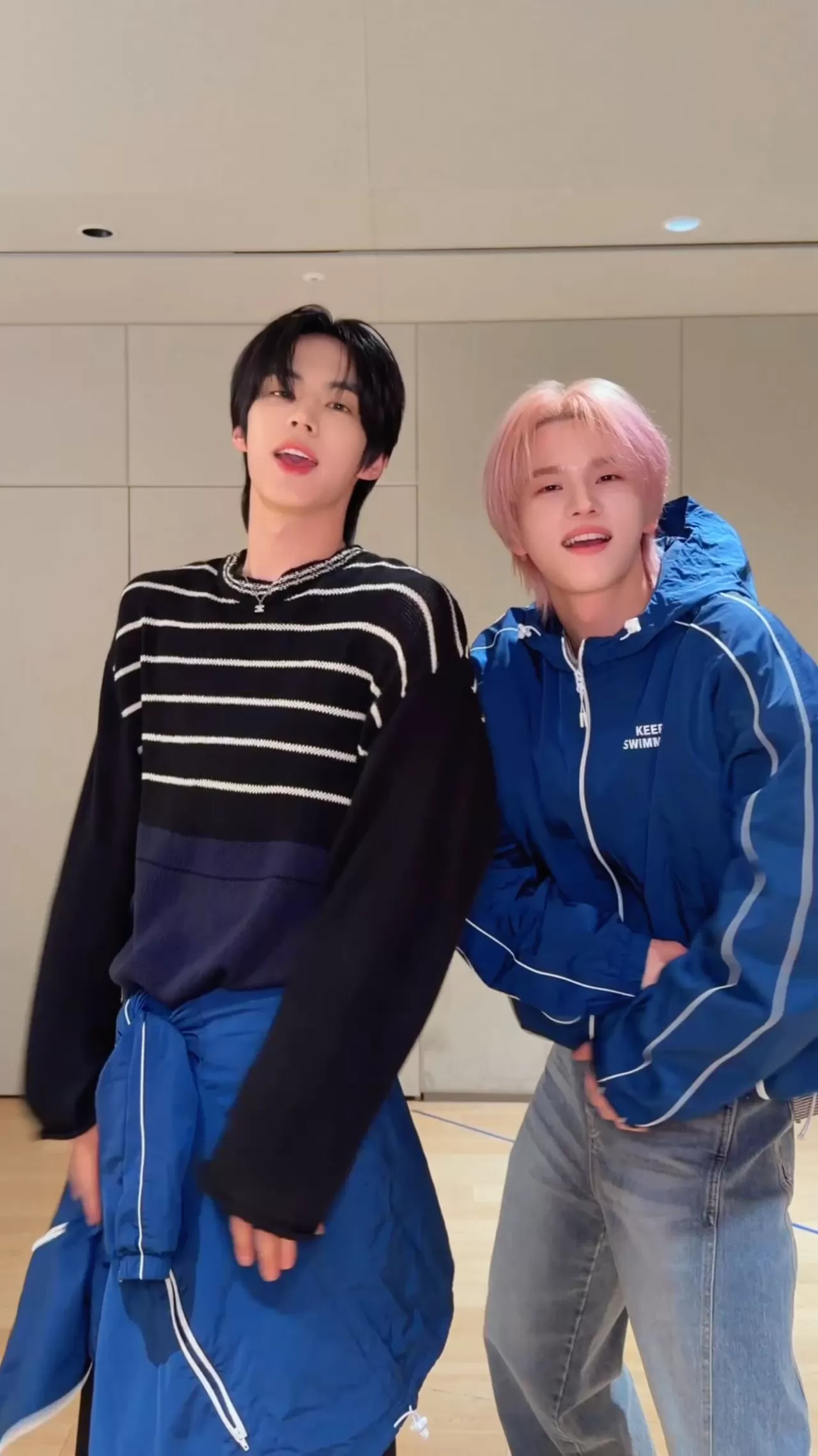 TWS'den 247WithUs Duyurusu: Hayranları Heyecanlandıran İpucu