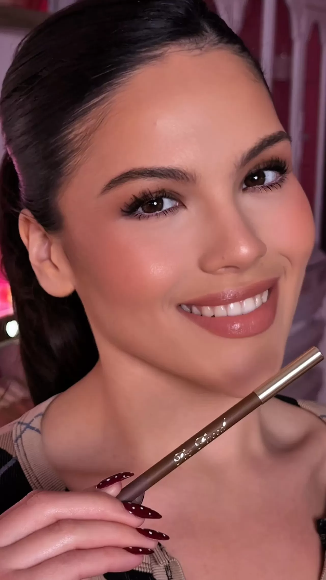 Too Faced'den Çok Amaçlı Makyaj Kalemi: Chocolate Soleil Multi Use Pencil