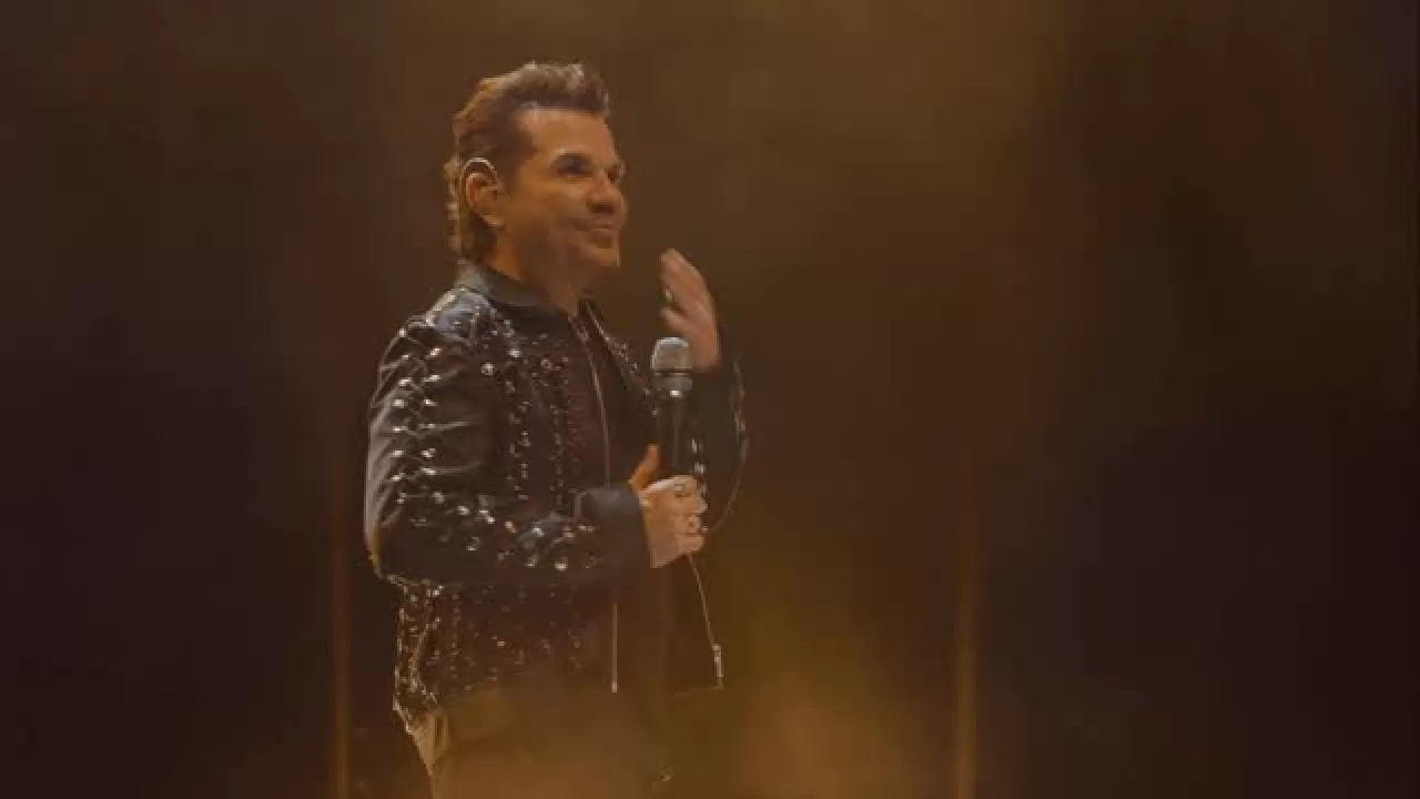 Kenan Doğulu Diyarbakır'da Muhteşem Konserle Hayranlarıyla Buluştu