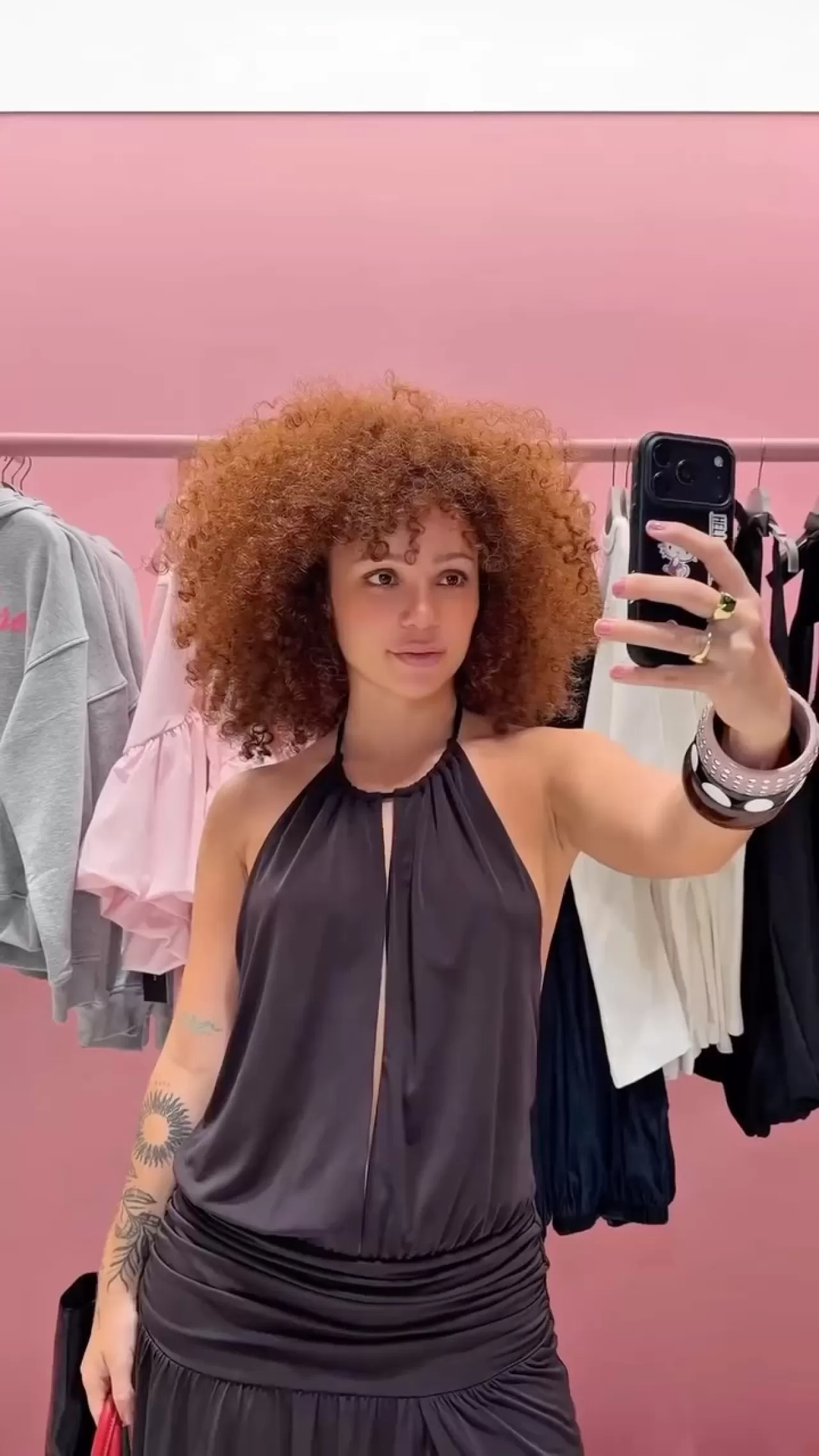 BERSHKA Markası Sosyal Medyada Olumlu Geri Bildirim Aldı