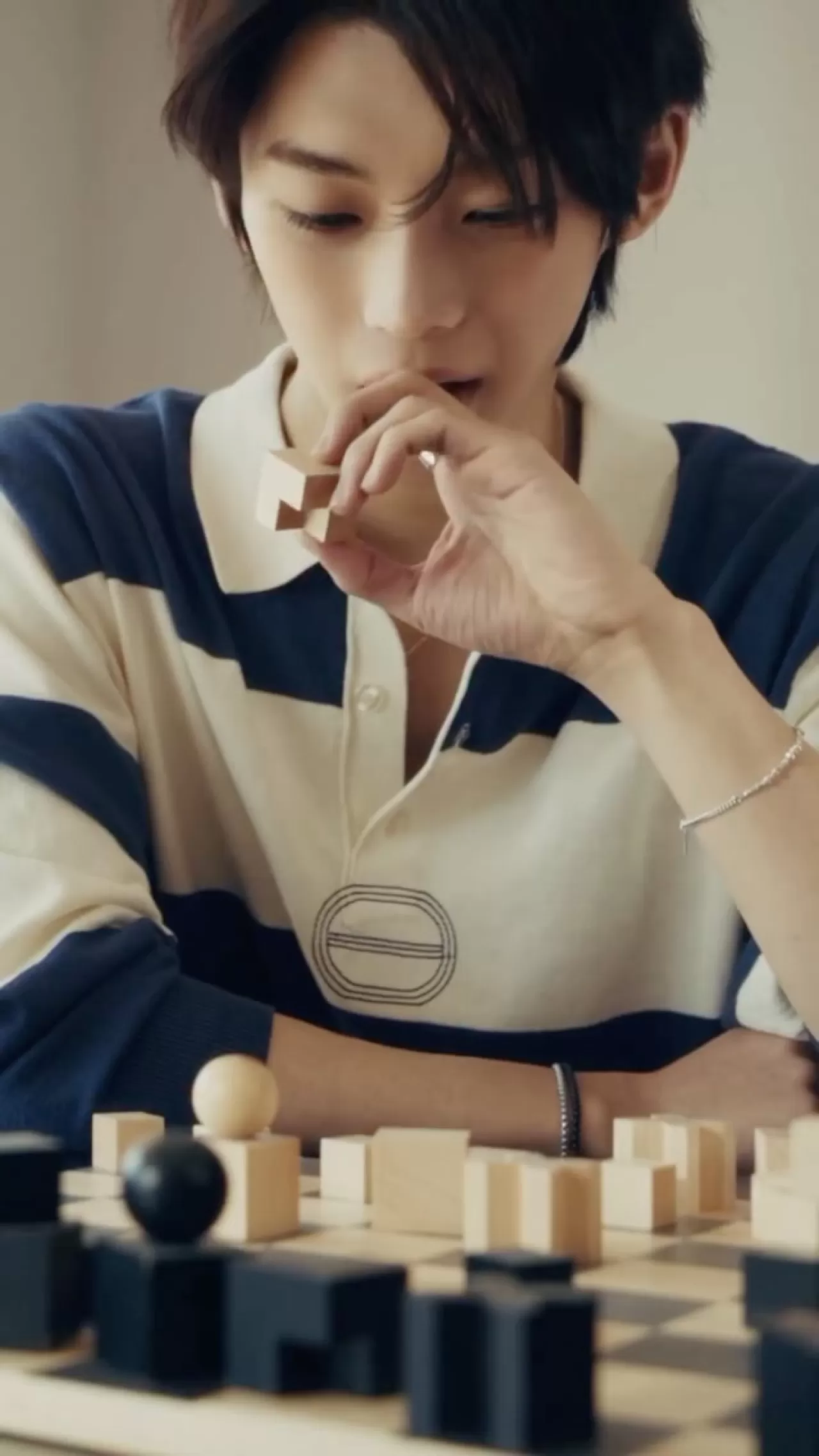 IDNTT General Idea Koleksiyonunu Giydi: Dazed Korea'da "The Warmest Now"