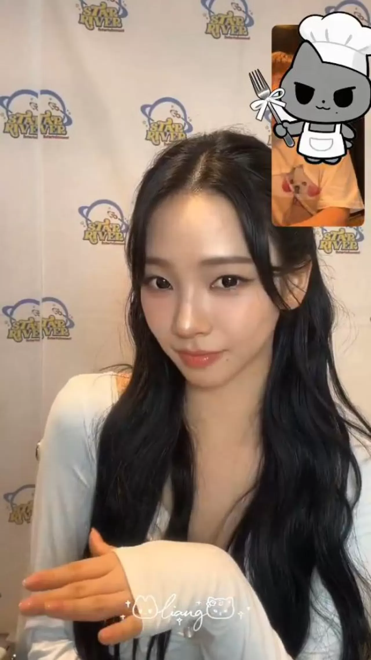 Karina'dan Viral Knock Knock Challenge Performansı