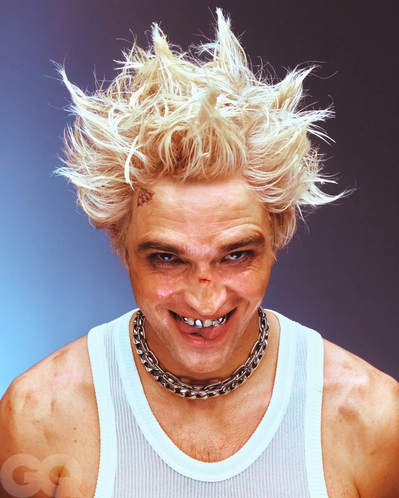 Robert Pattinson'ın GQ İçin Fotoğraf Dönüşümü