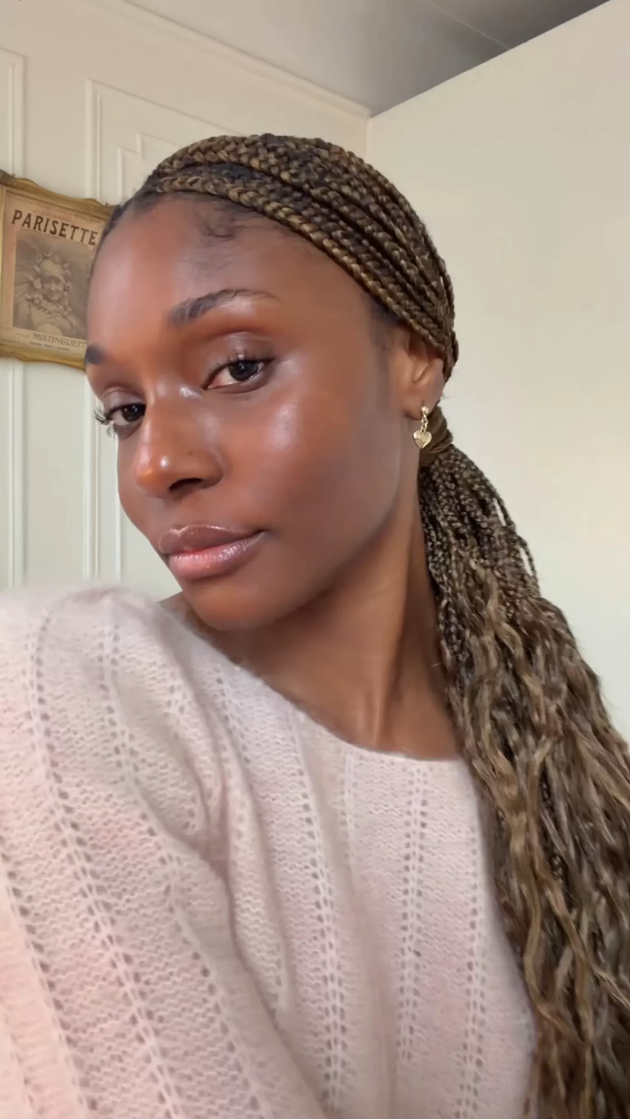 Işıltılı Glossier Makyaj Sırrı