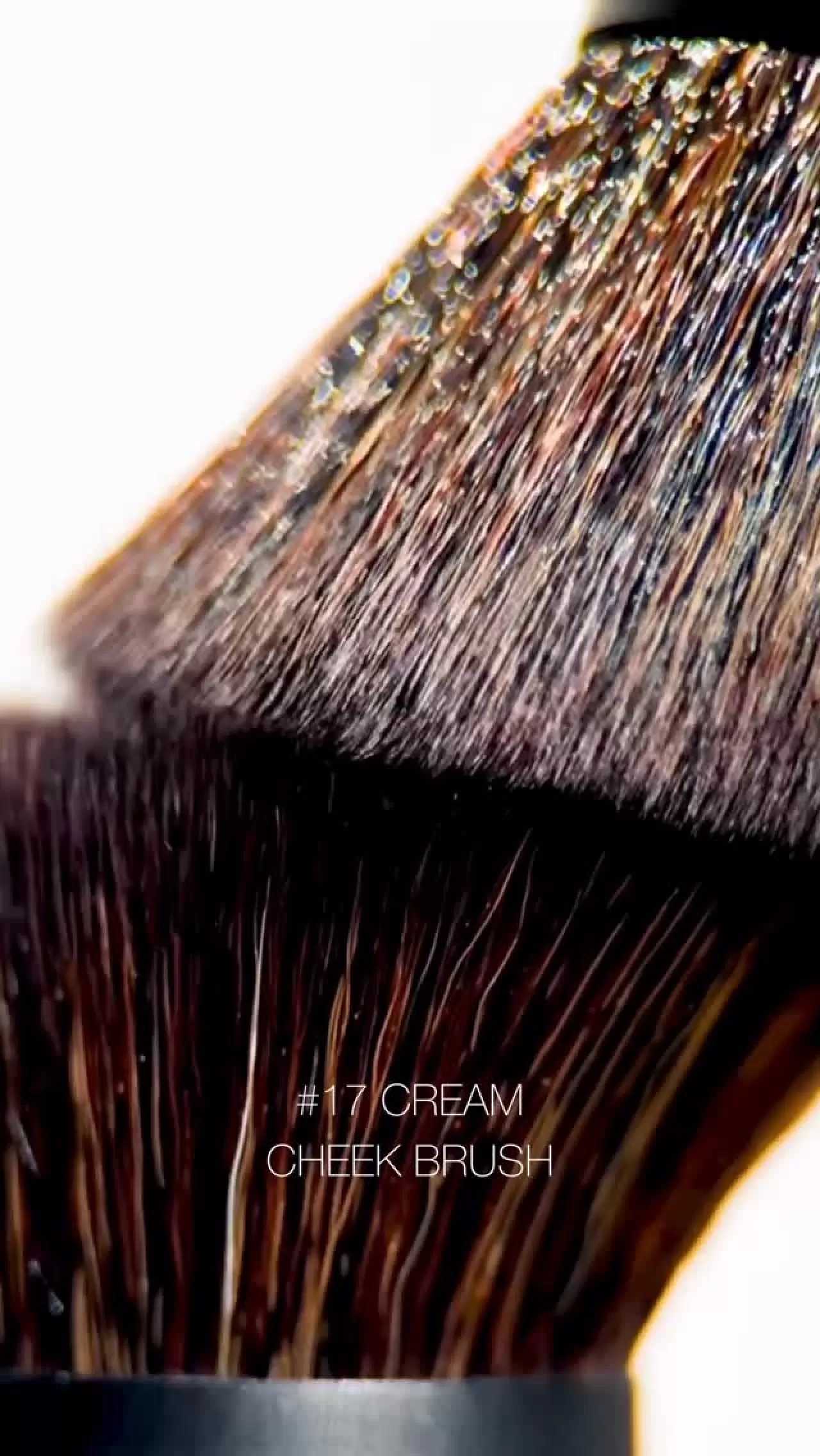 Nars 17 Cream Cheek Brush Sephora İndiriminde %20 İndirimle