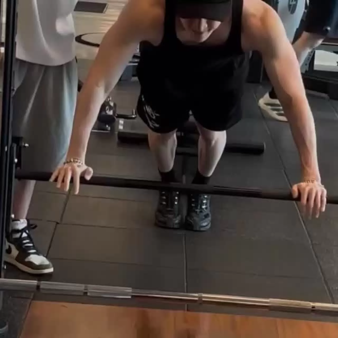 Stray Kids'ten Bang Chan Hakkında Kritik Güncelleme: STAY'ler Dikkat!