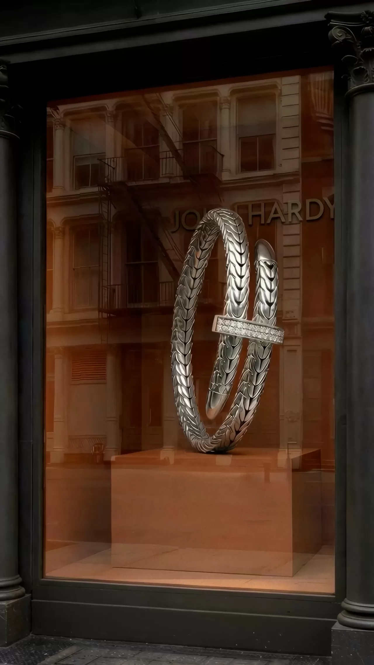 John Hardy'nin Yeni New York Mağazası: Bali Zanaatı ile Soho Enerjisi Buluşuyor